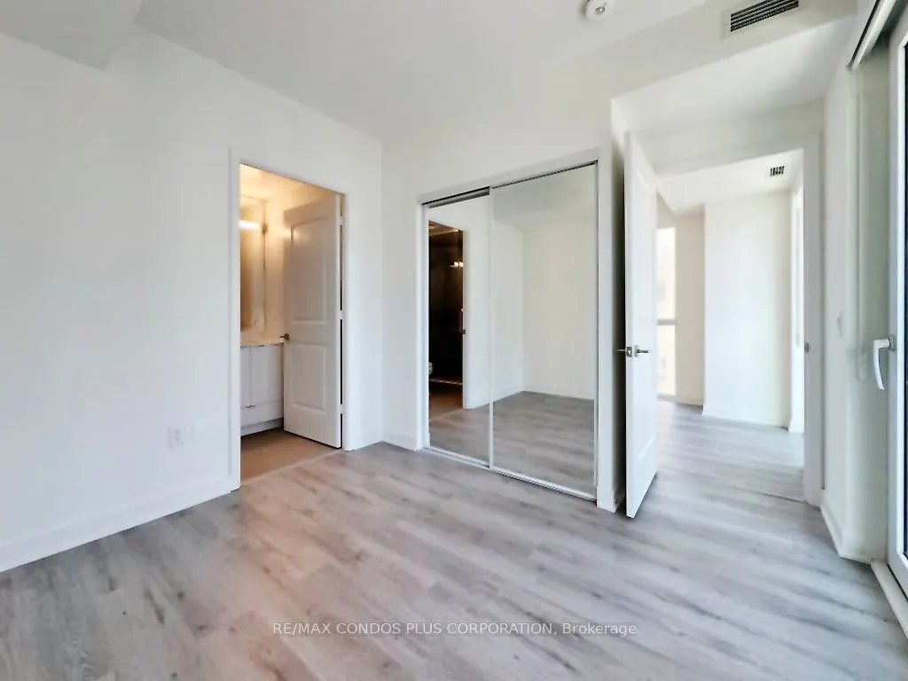 100 Dalhousie Street, #907