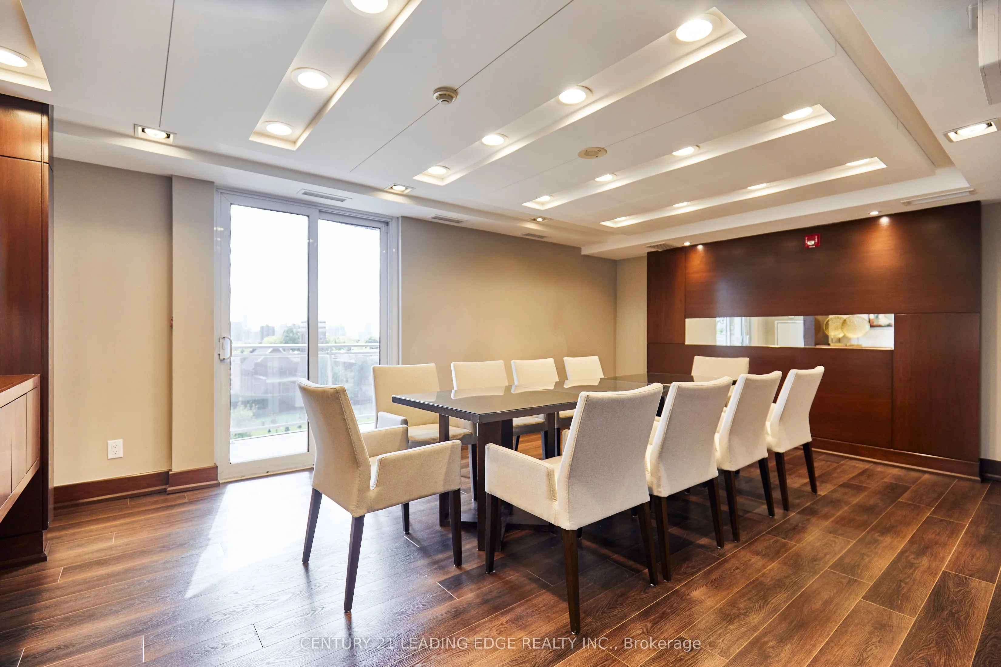 1430 Yonge Street, #703