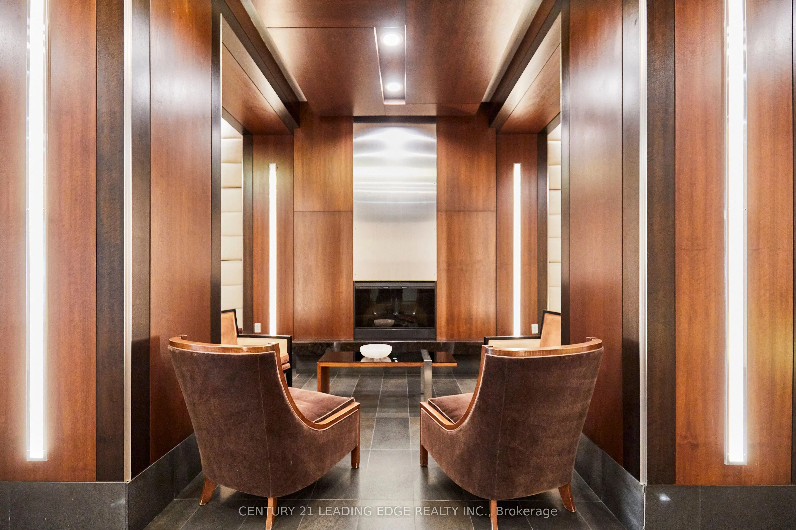 1430 Yonge Street, #703