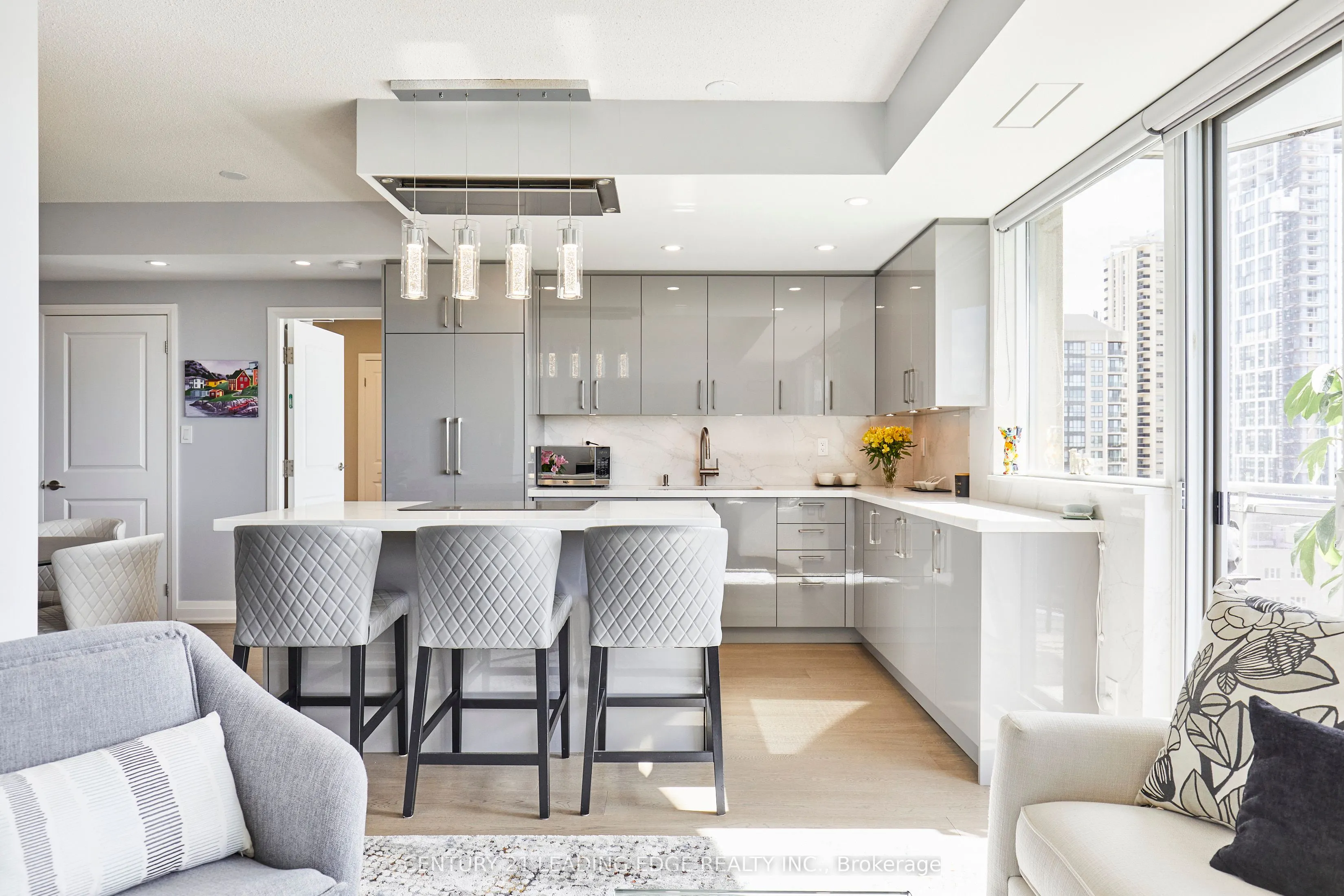 1430 Yonge Street, #703