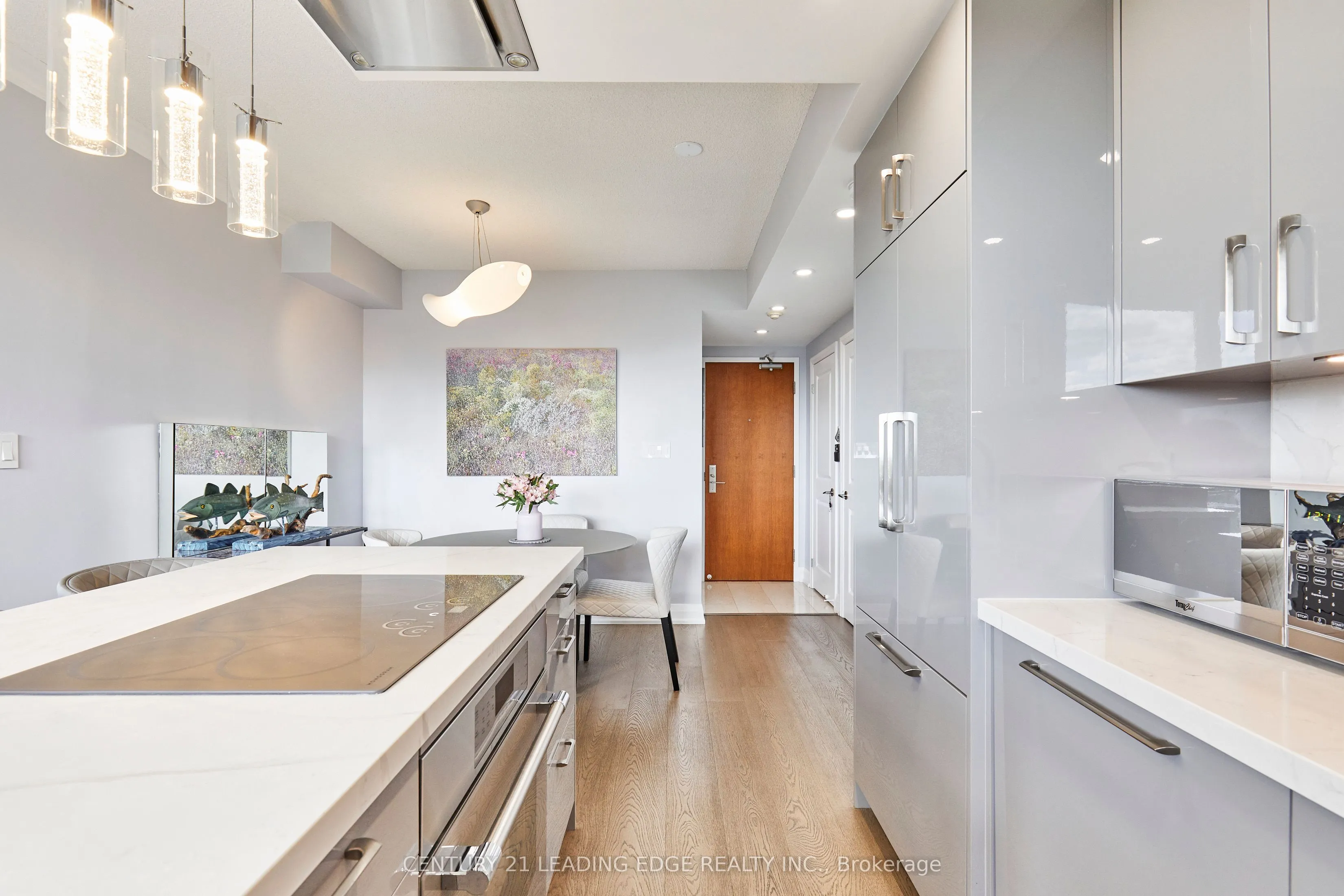 1430 Yonge Street, #703