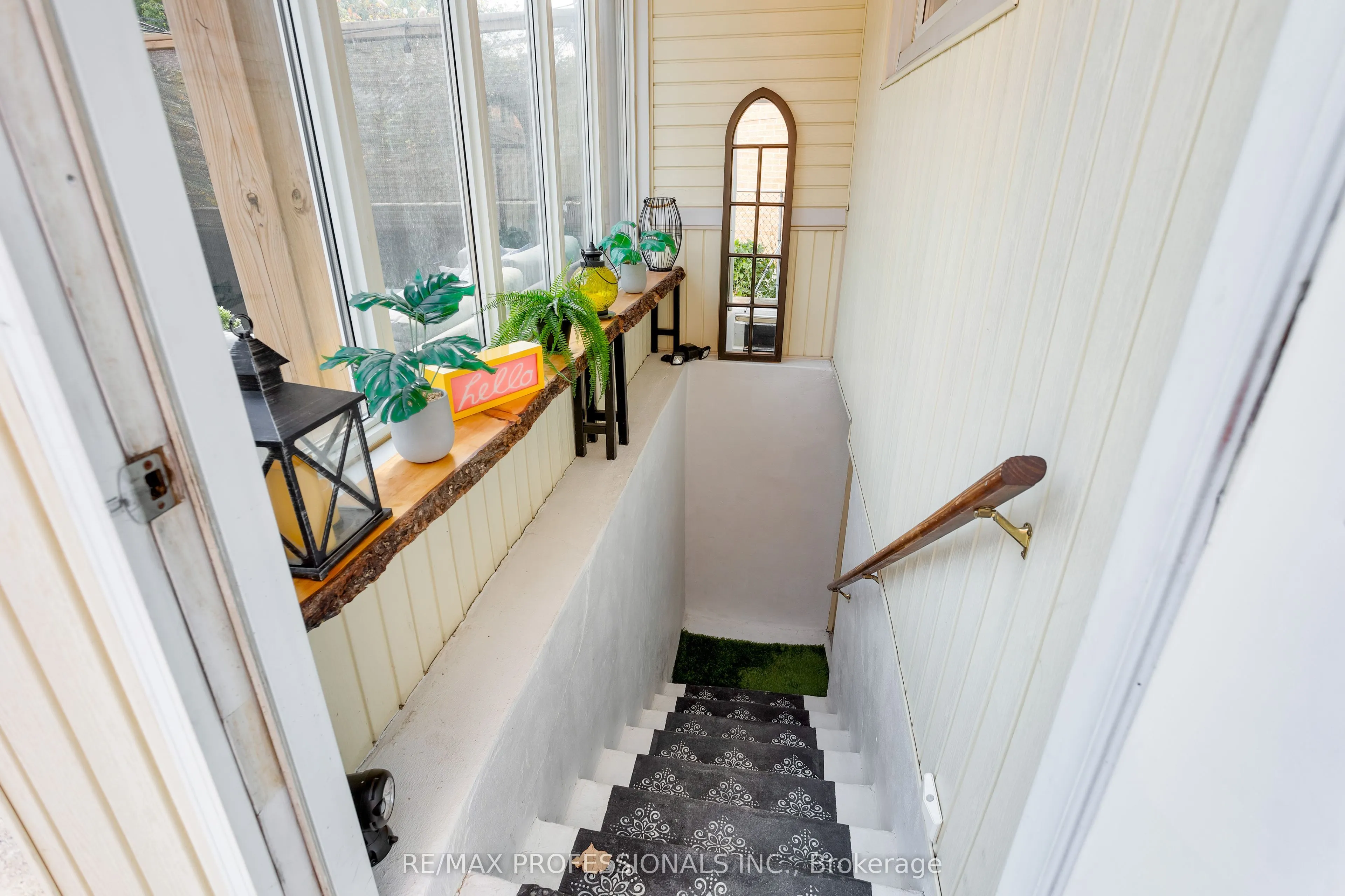 211 Markham Street