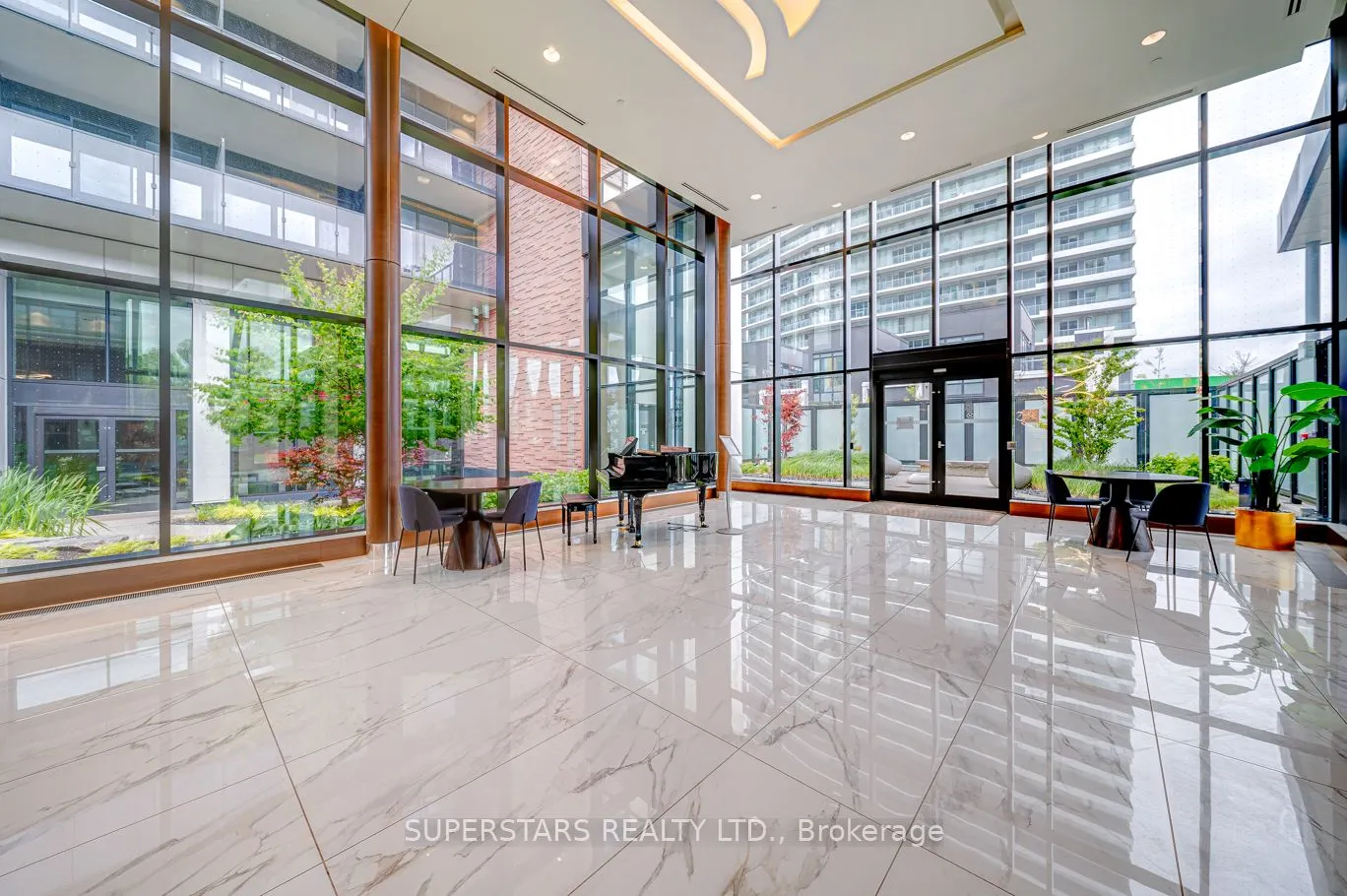 95 McMahon Drive, #4108