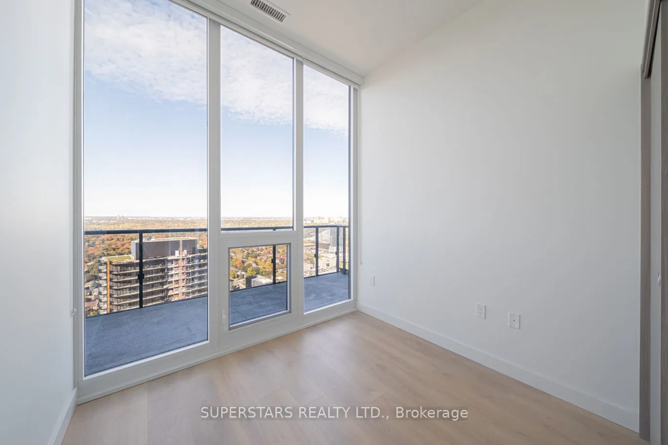 95 McMahon Drive, #4108