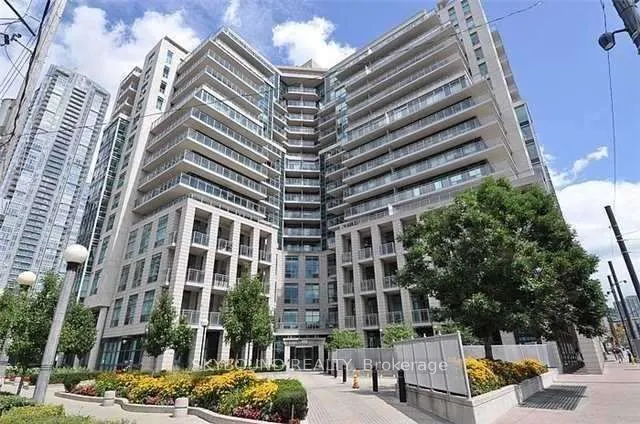 410 Queens Quay W