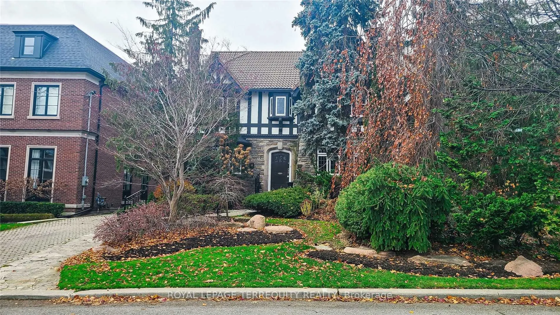 312 Glenayr Road