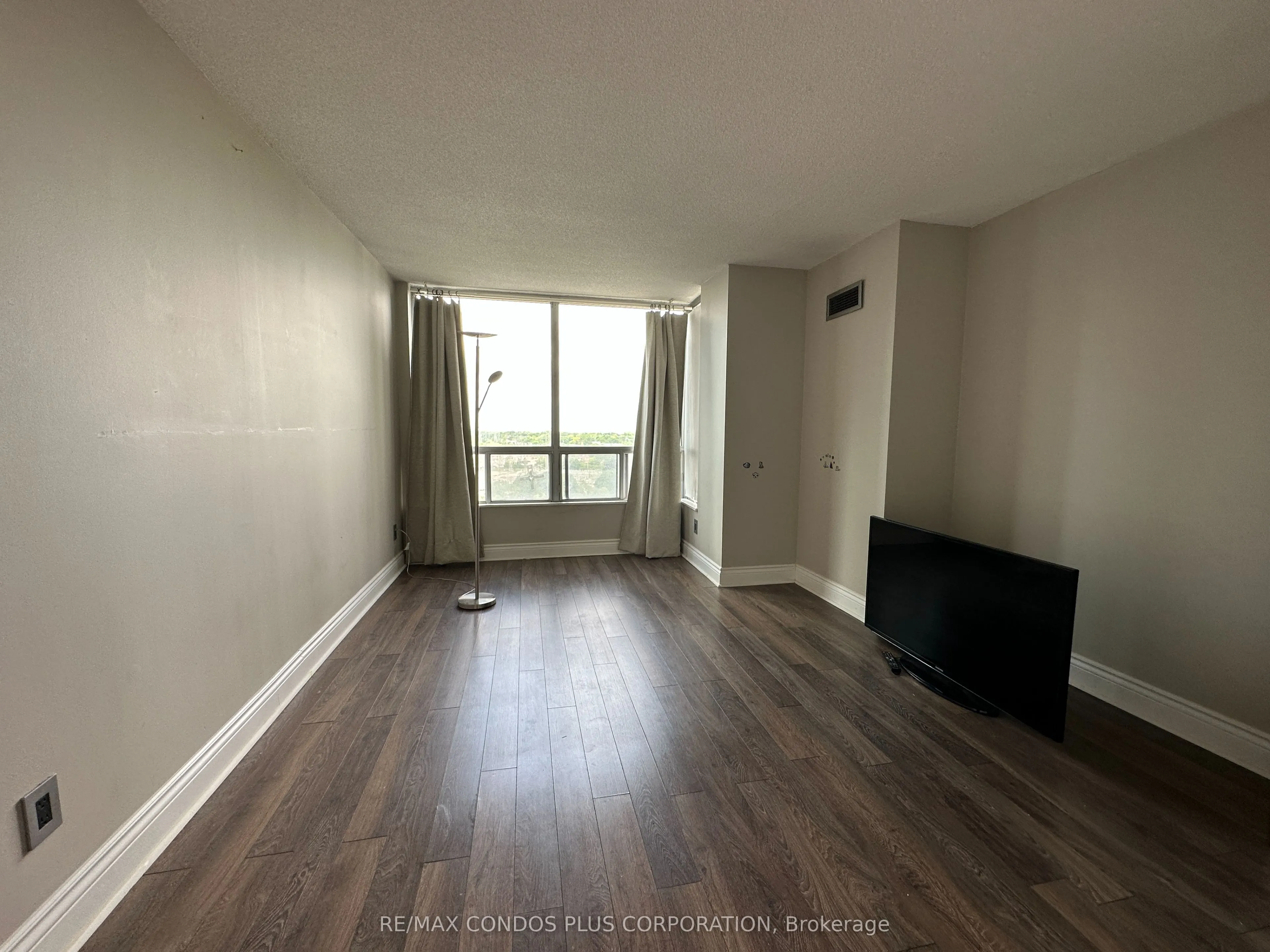 5785 Yonge Street, #Ph205