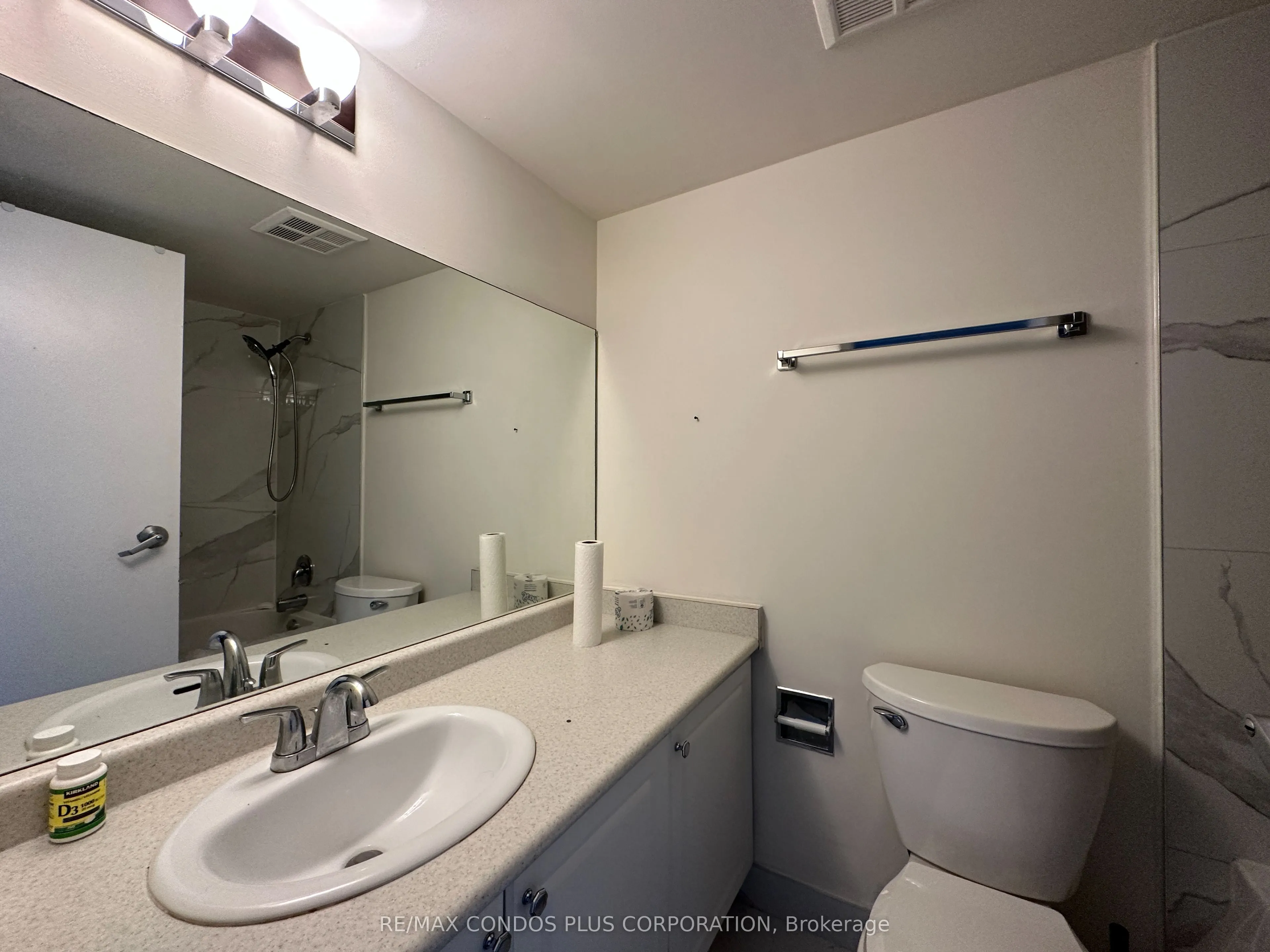 5785 Yonge Street, #Ph205