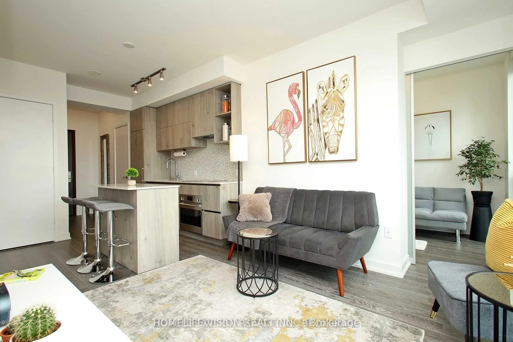 1 Yorkville Avenue, #2009