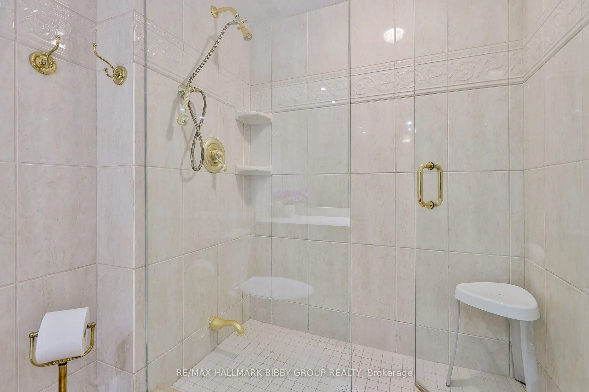 65 Harbour Square, #3006
