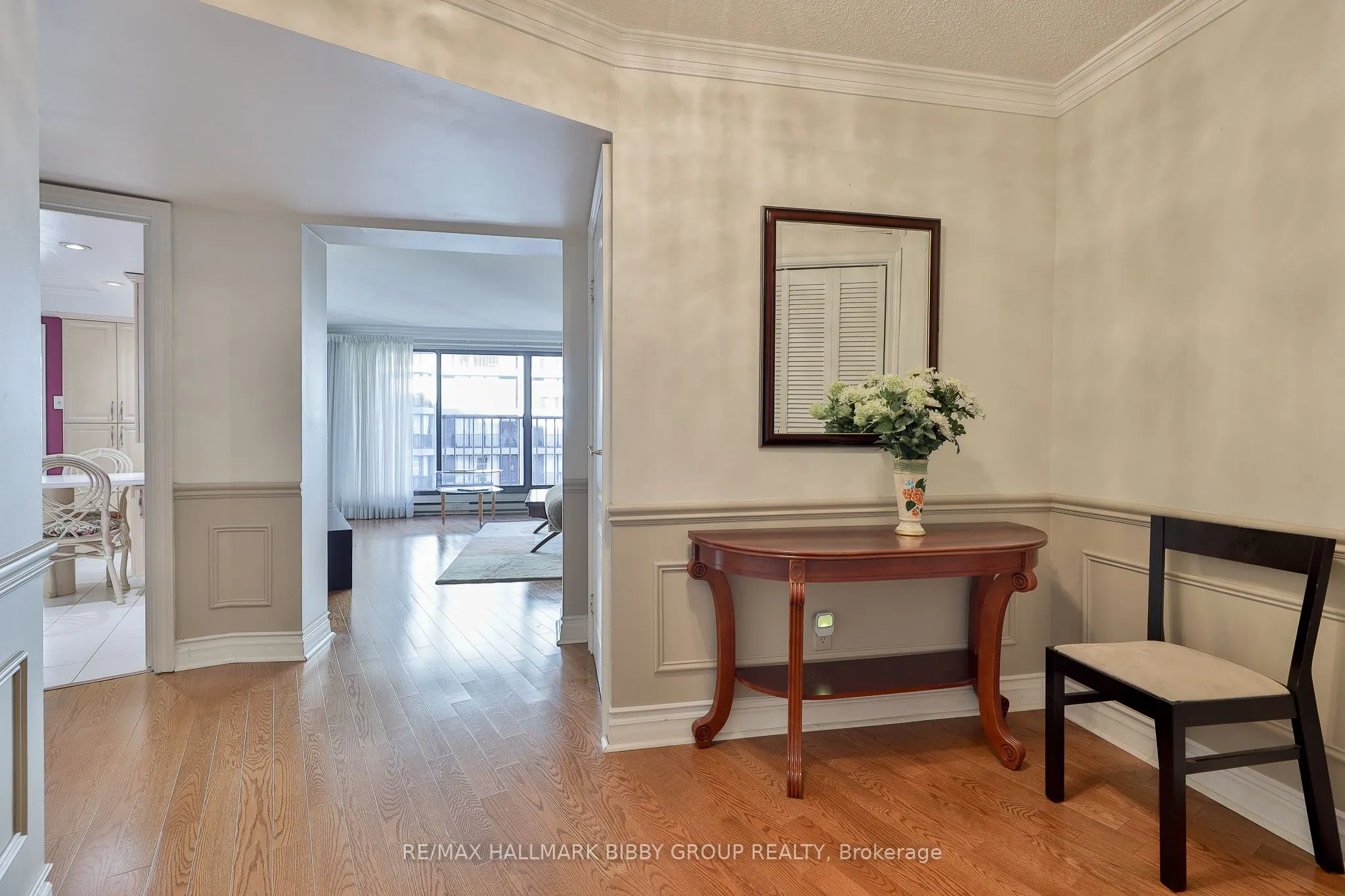 65 Harbour Square, #3006