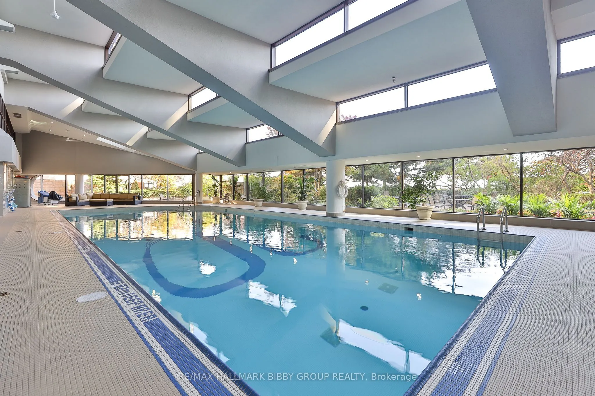 65 Harbour Square, #3006