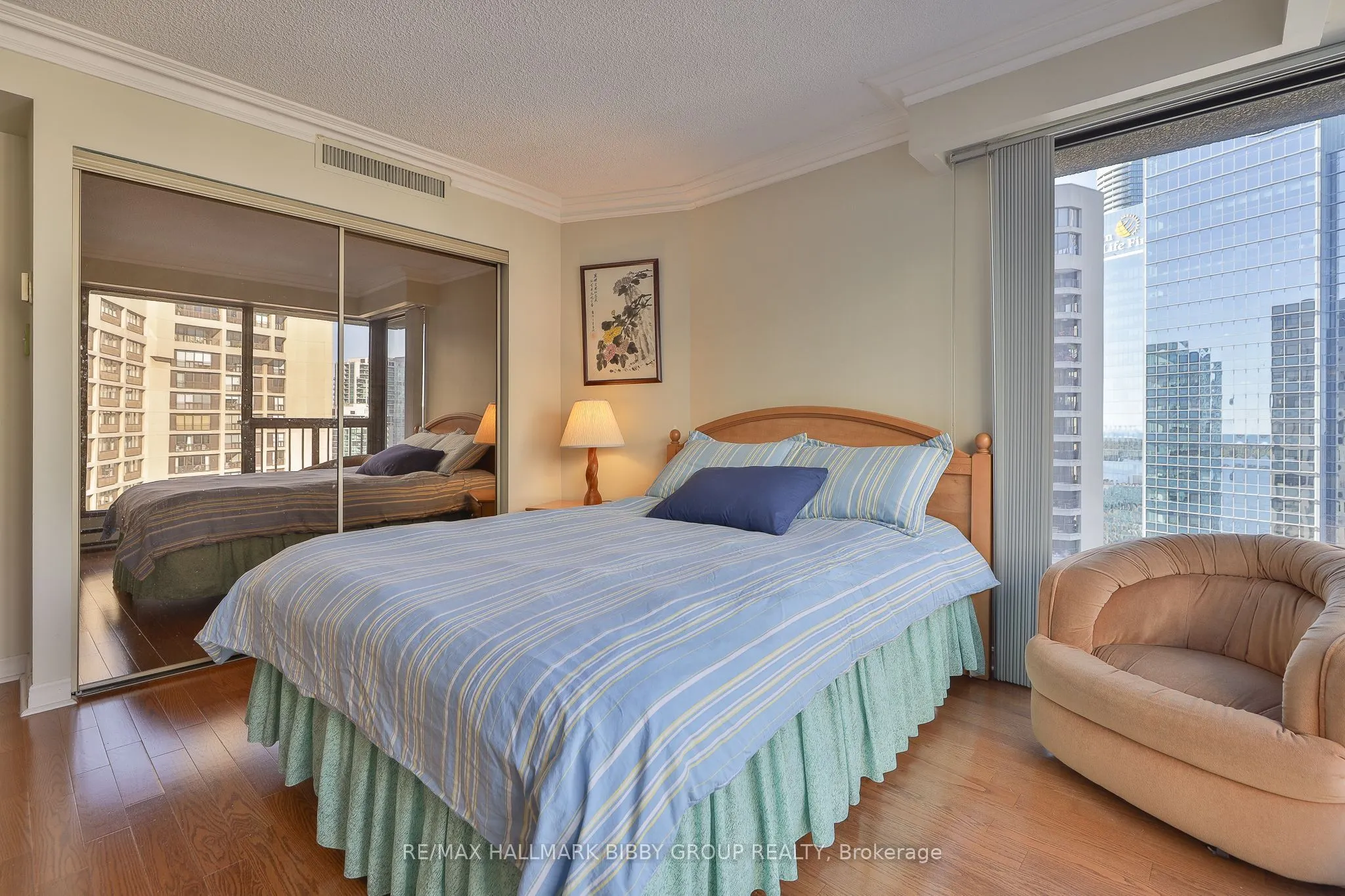 65 Harbour Square, #3006
