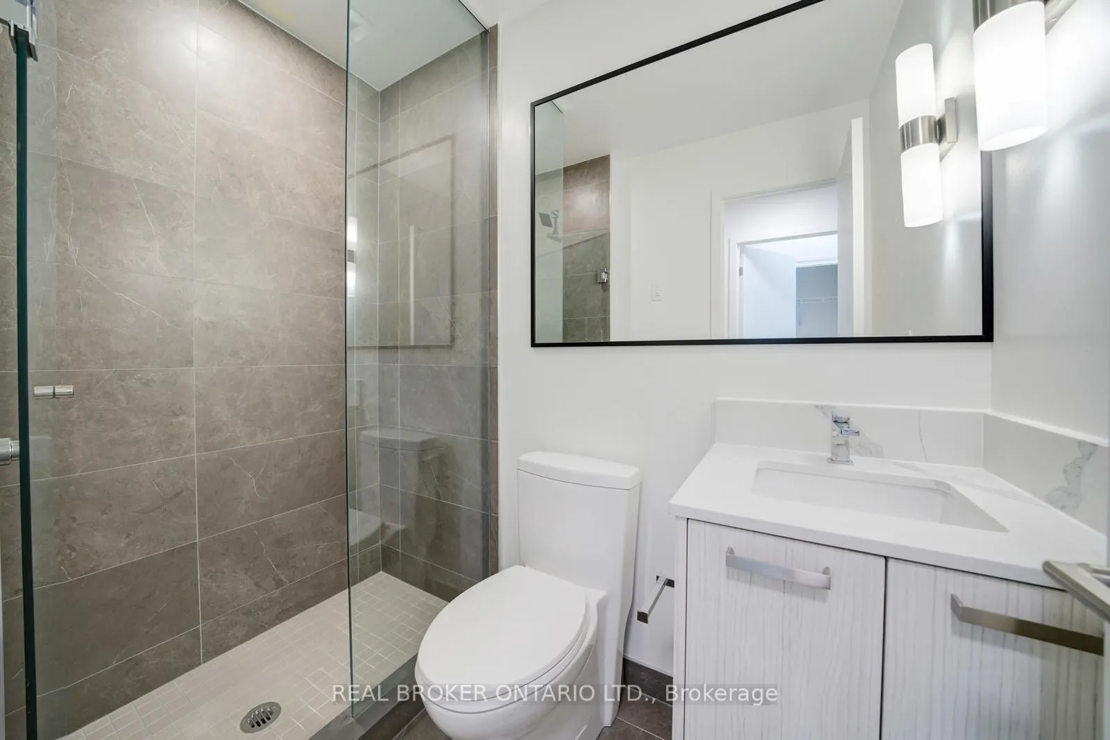 67 Curlew Drive, #165