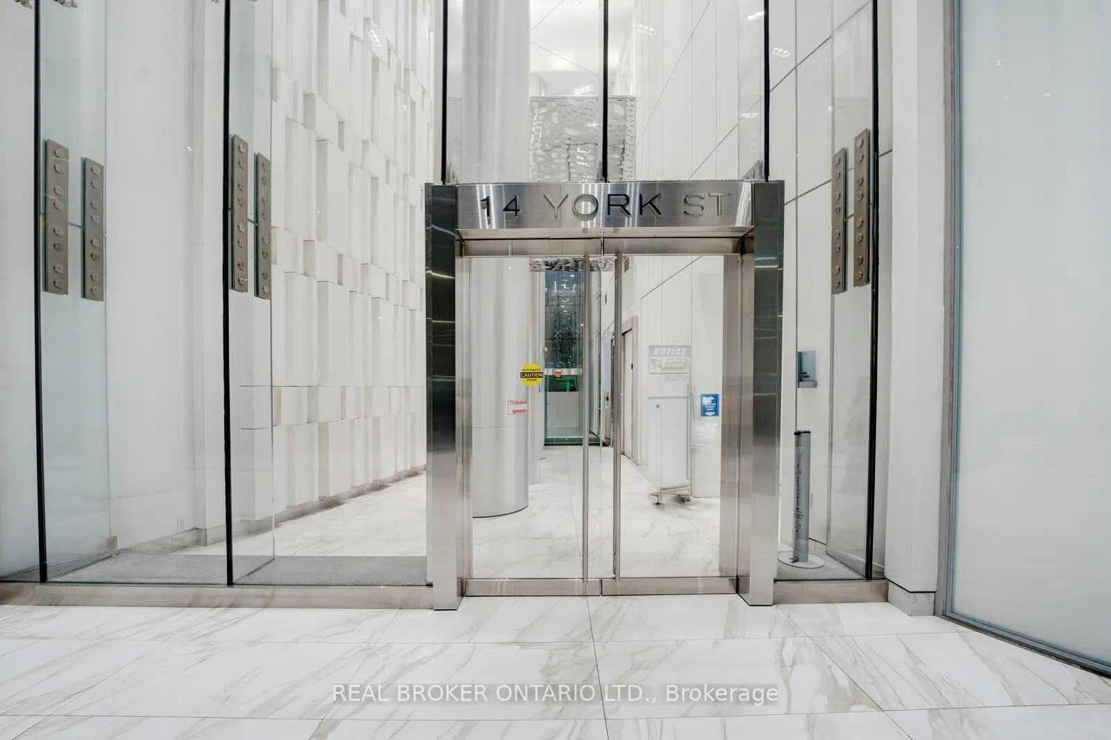 14 York Street, #1806