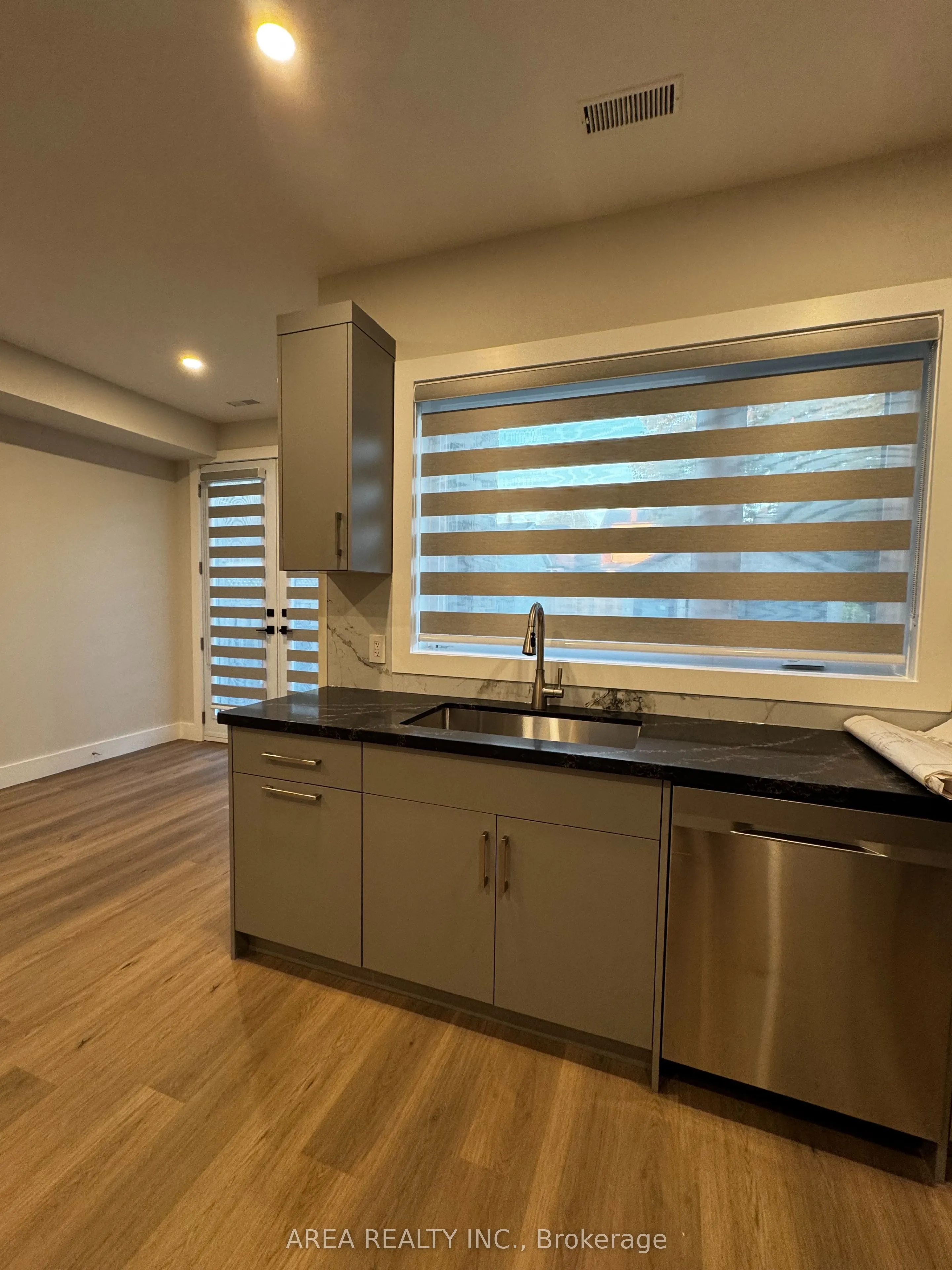 501 Northcliffe Boulevard, #Main