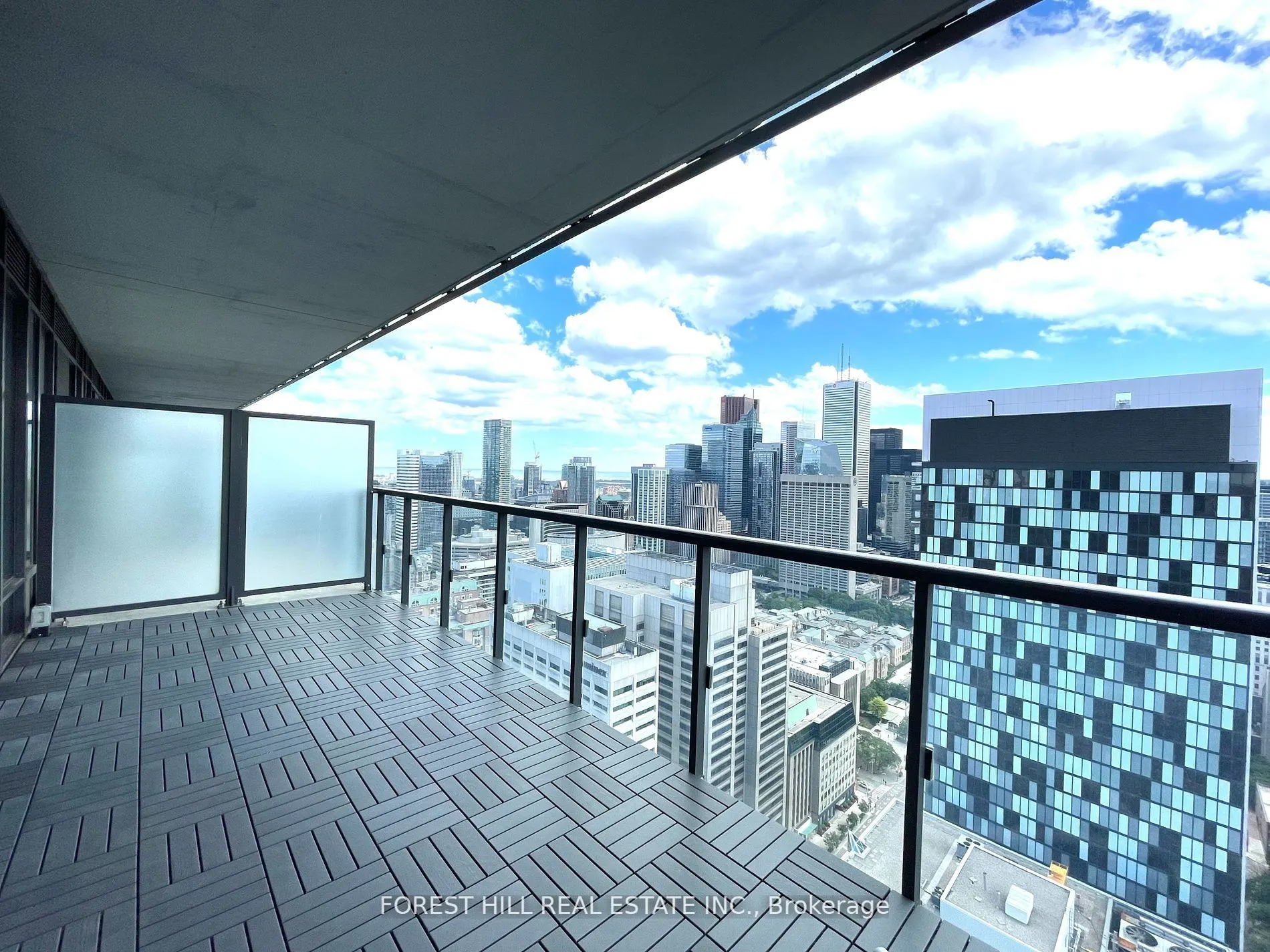 488 University Avenue, #3410