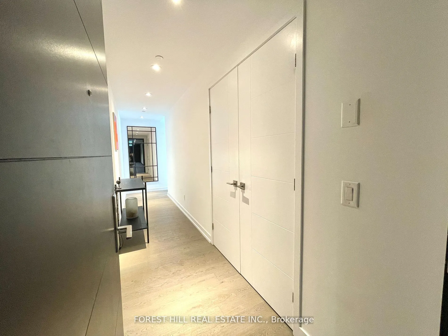 488 University Avenue, #3410