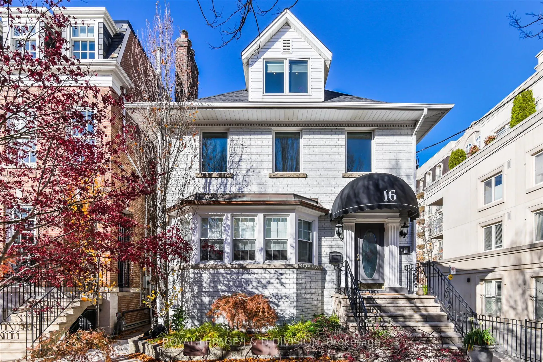16 Farnham Avenue, #Main