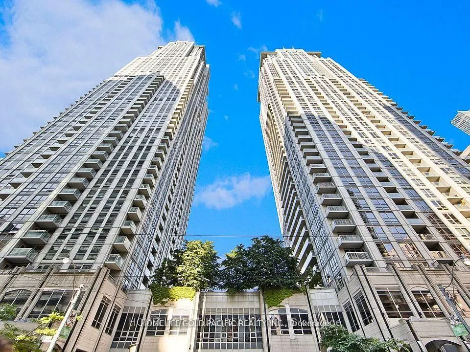 763 Bay Street, #3803