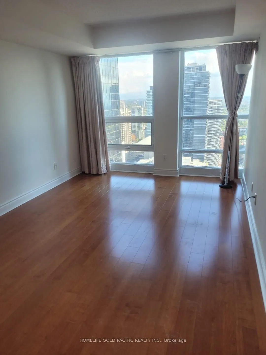763 Bay Street, #3803