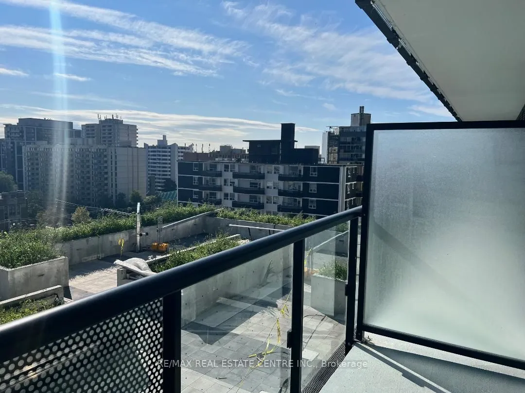 127 Broadway Avenue, #1010