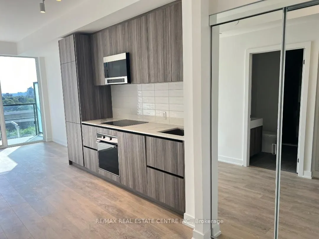 127 Broadway Avenue, #1010