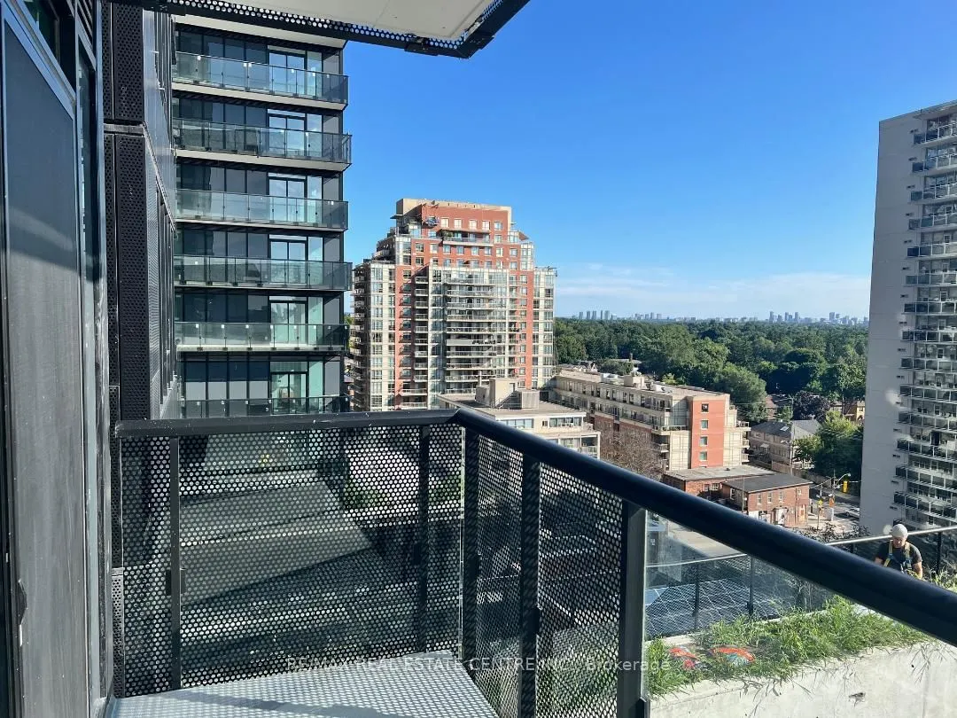 127 Broadway Avenue, #1010