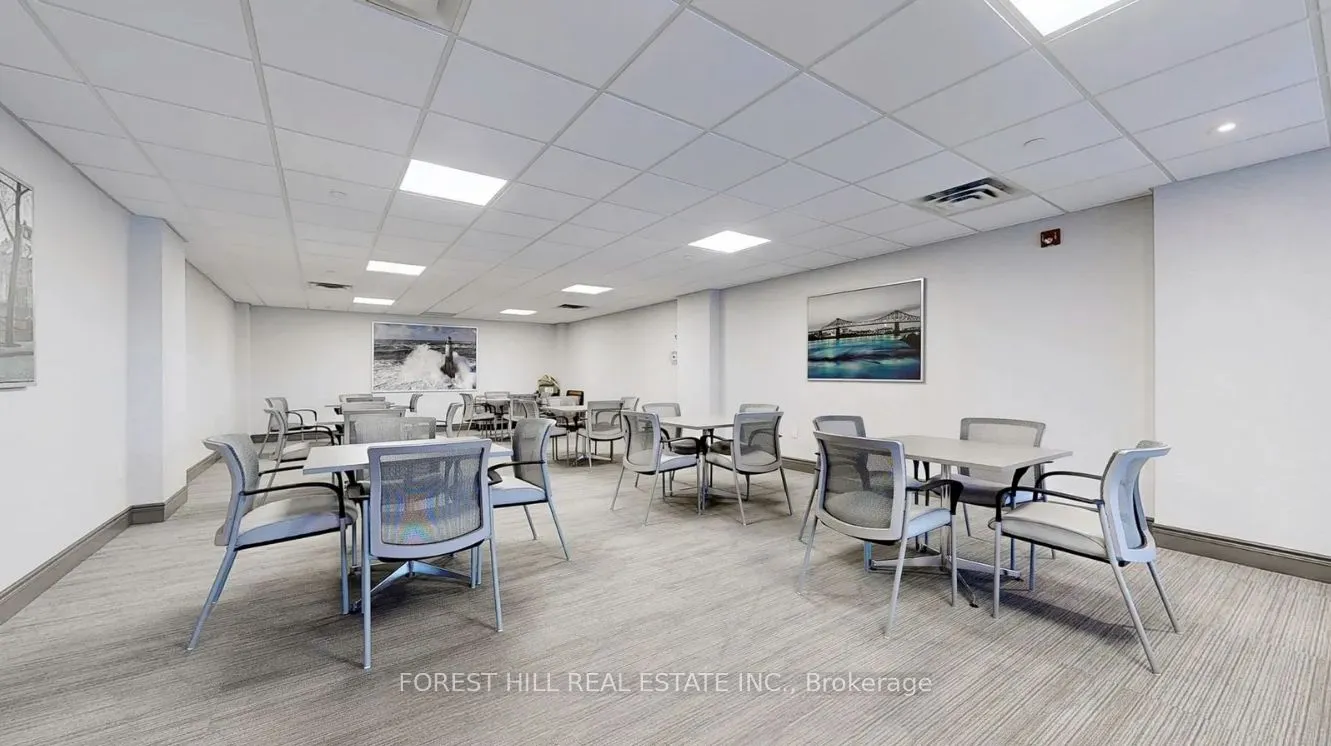 1555 Finch Avenue E, #902