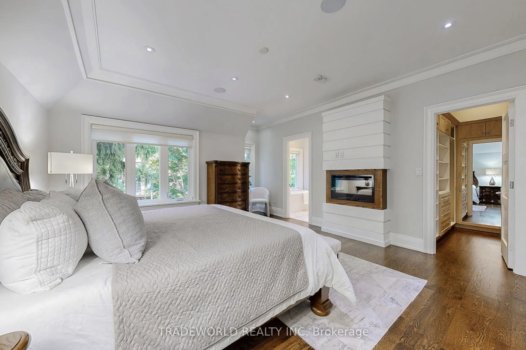 122 Parkview Avenue