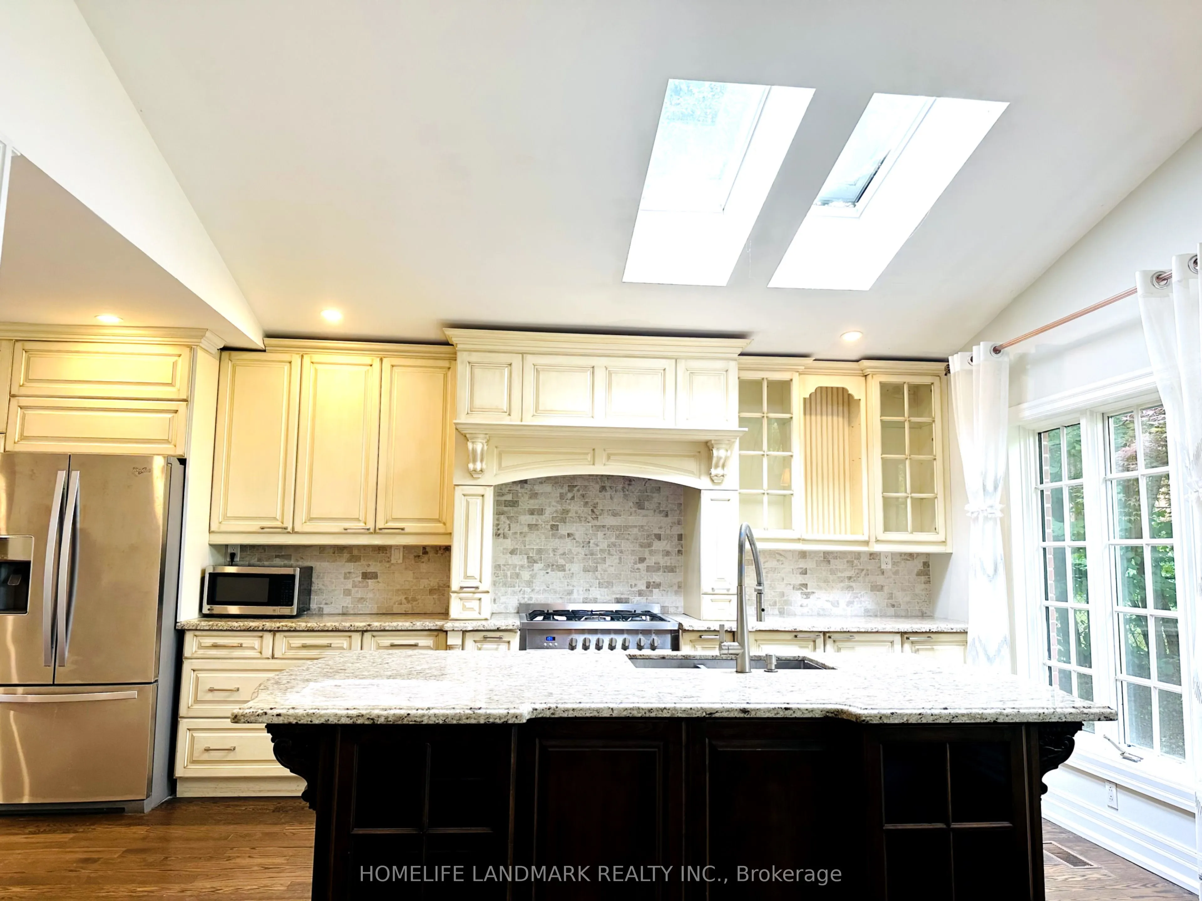 125 Bannatyne Drive