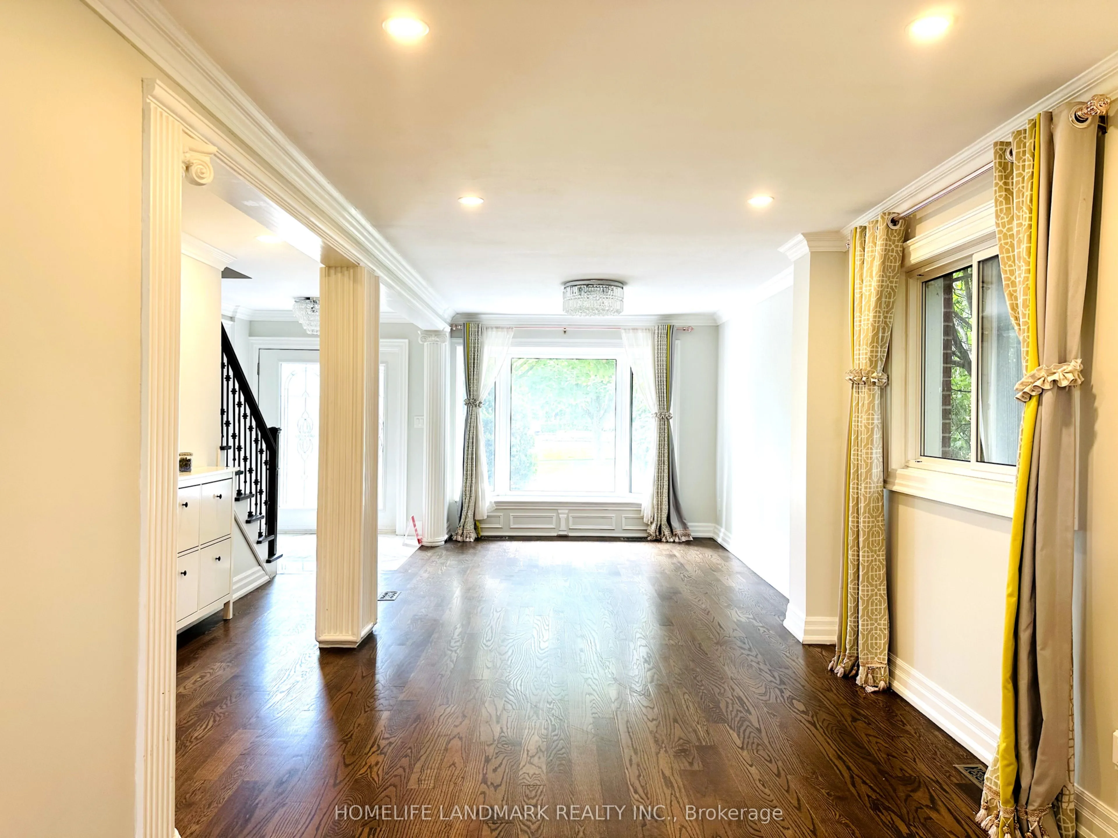 125 Bannatyne Drive