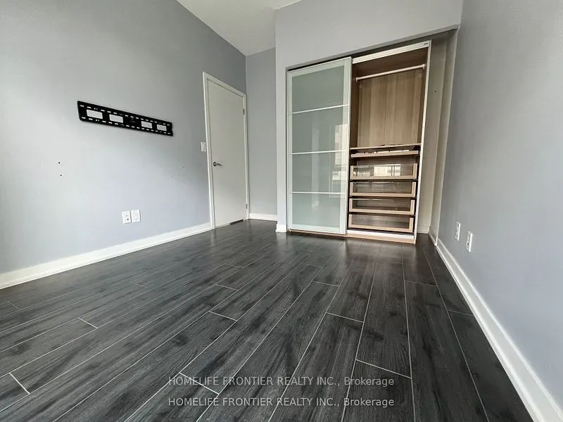 18 Rean Drive S, #622
