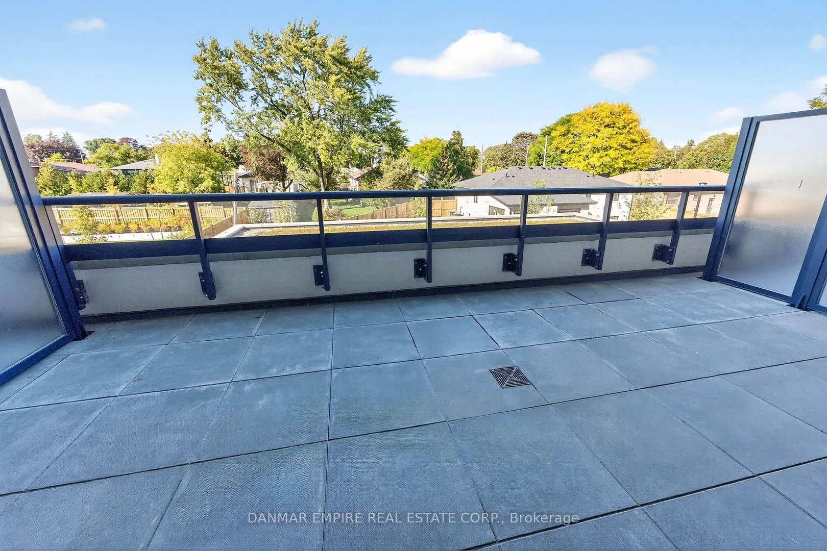 700 Sheppard Avenue W, #802