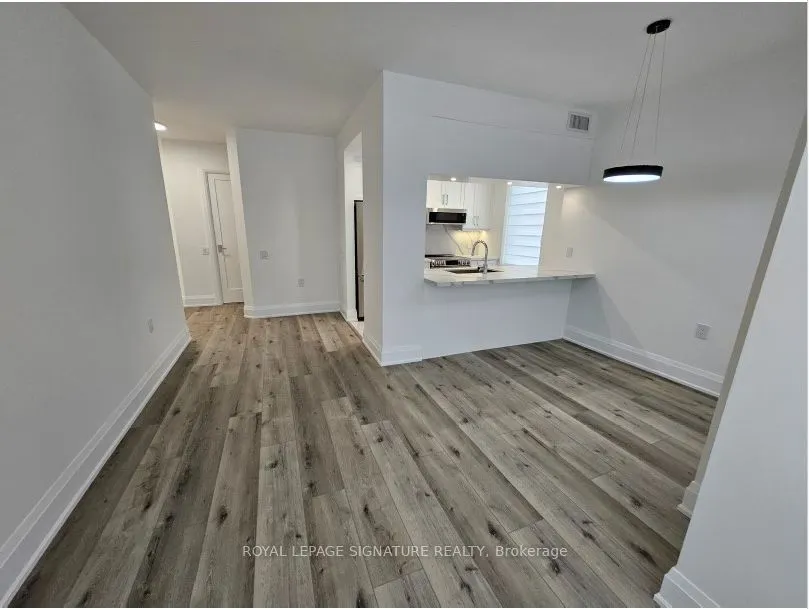 85 Bloor Street E, #1602