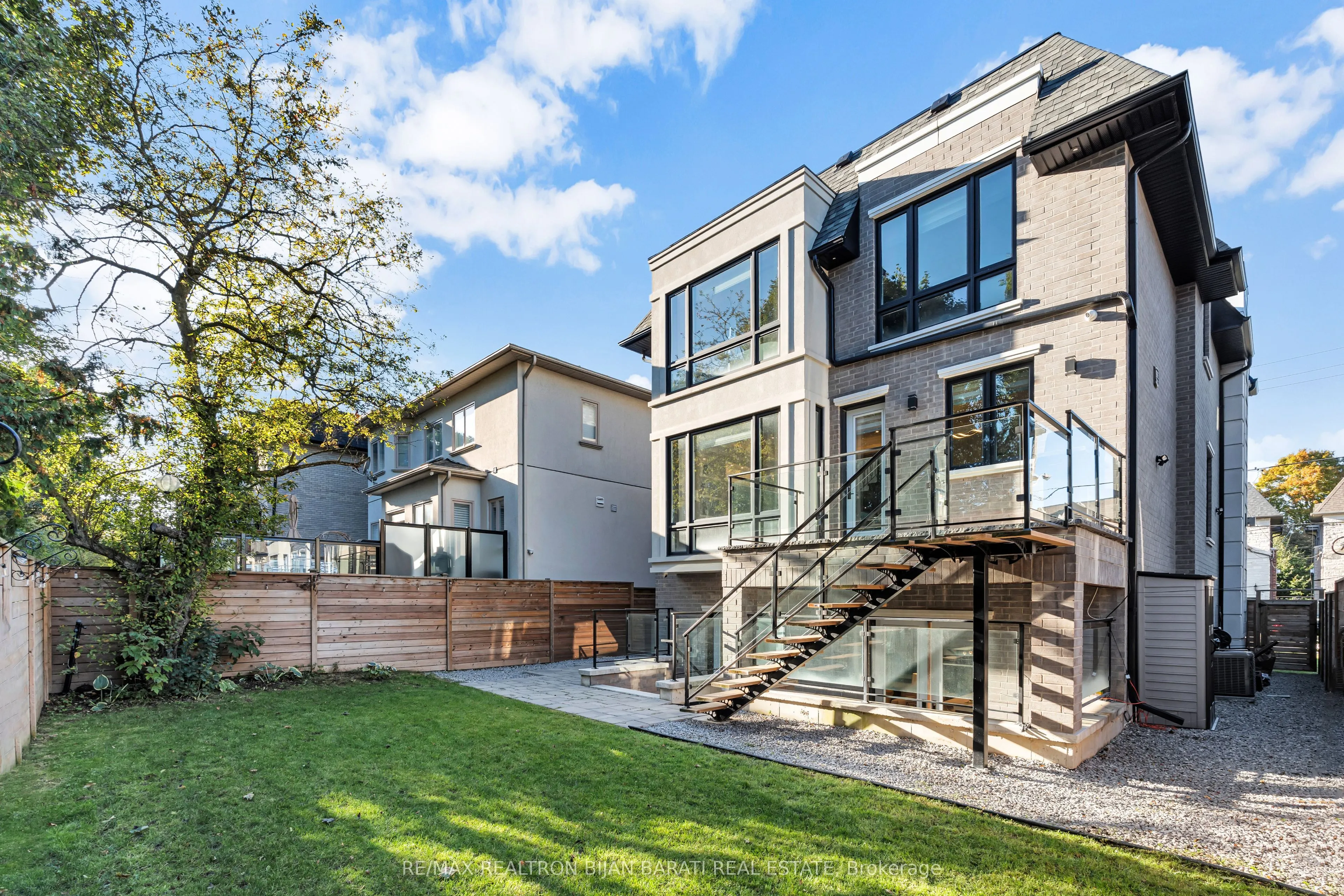 143 NORTON Avenue