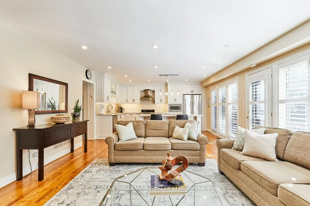106 Kimbark Boulevard