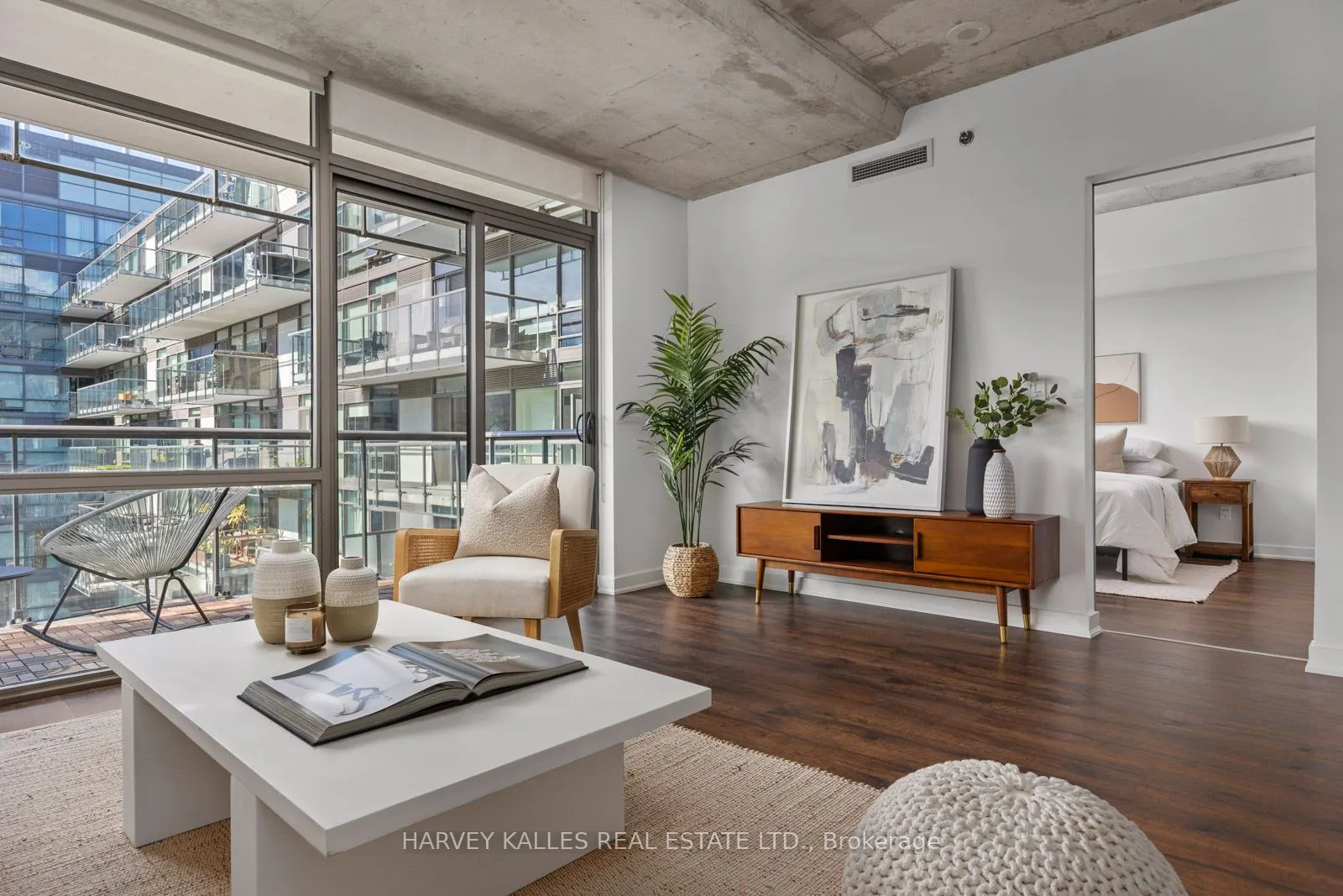 55 Stewart Street, #723