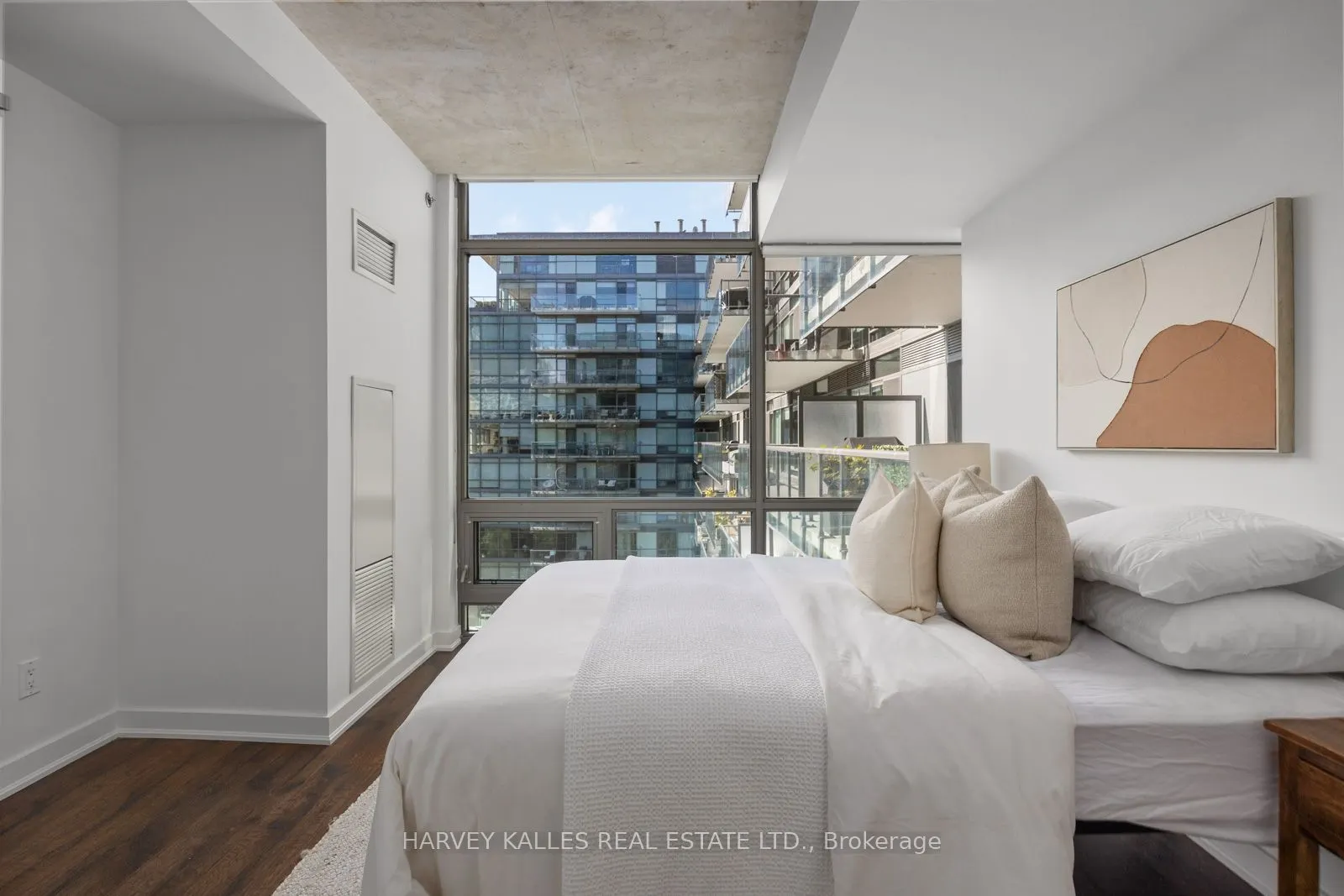 55 Stewart Street, #723