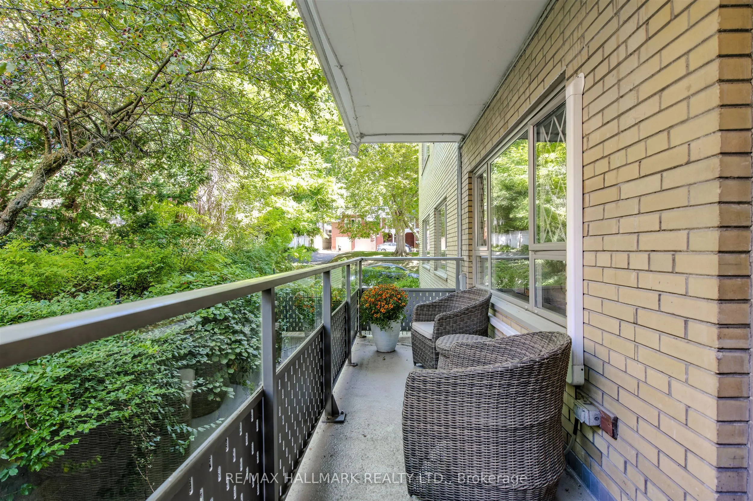 40 Glen Road, #101