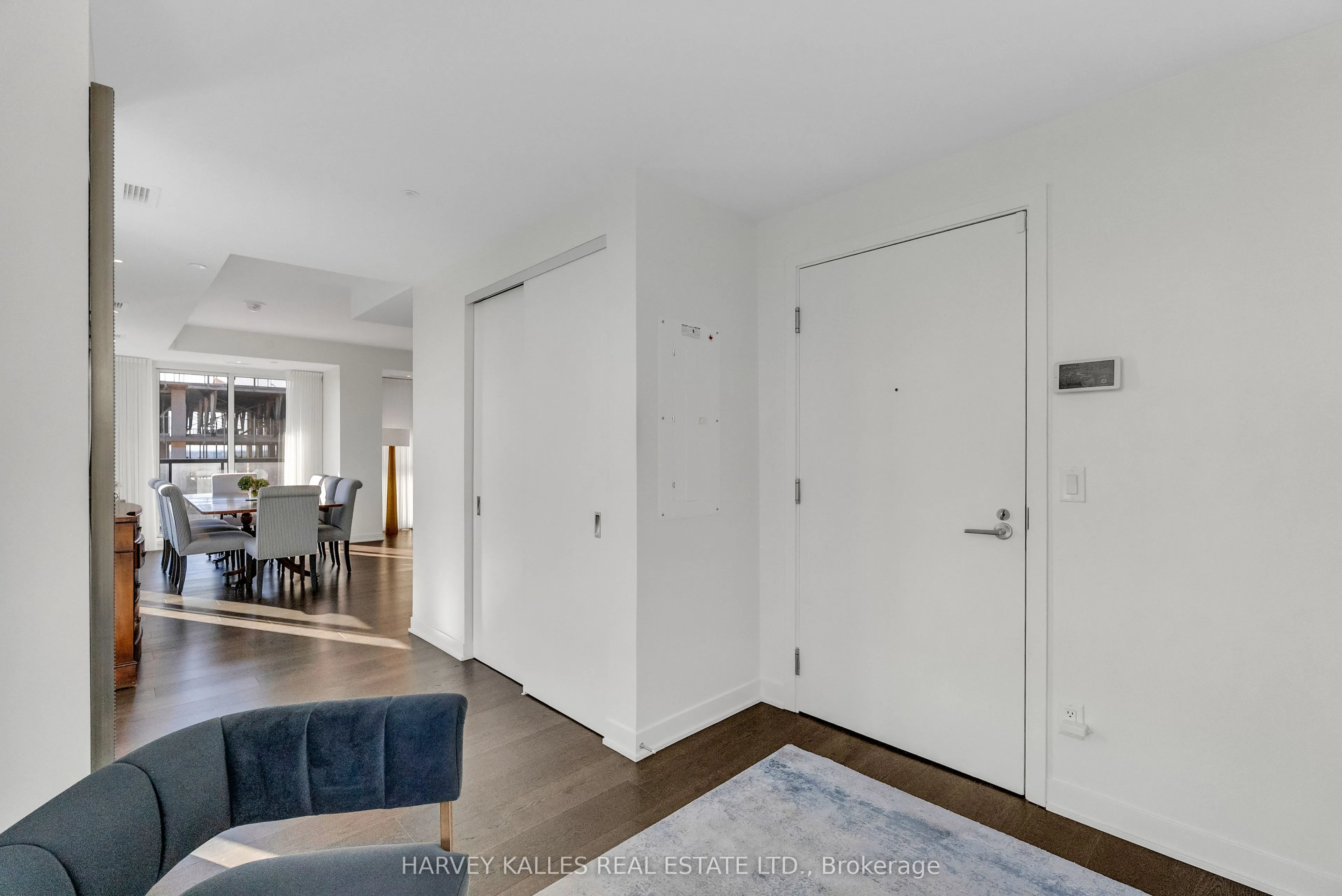 185 Alberta Avenue, #1105
