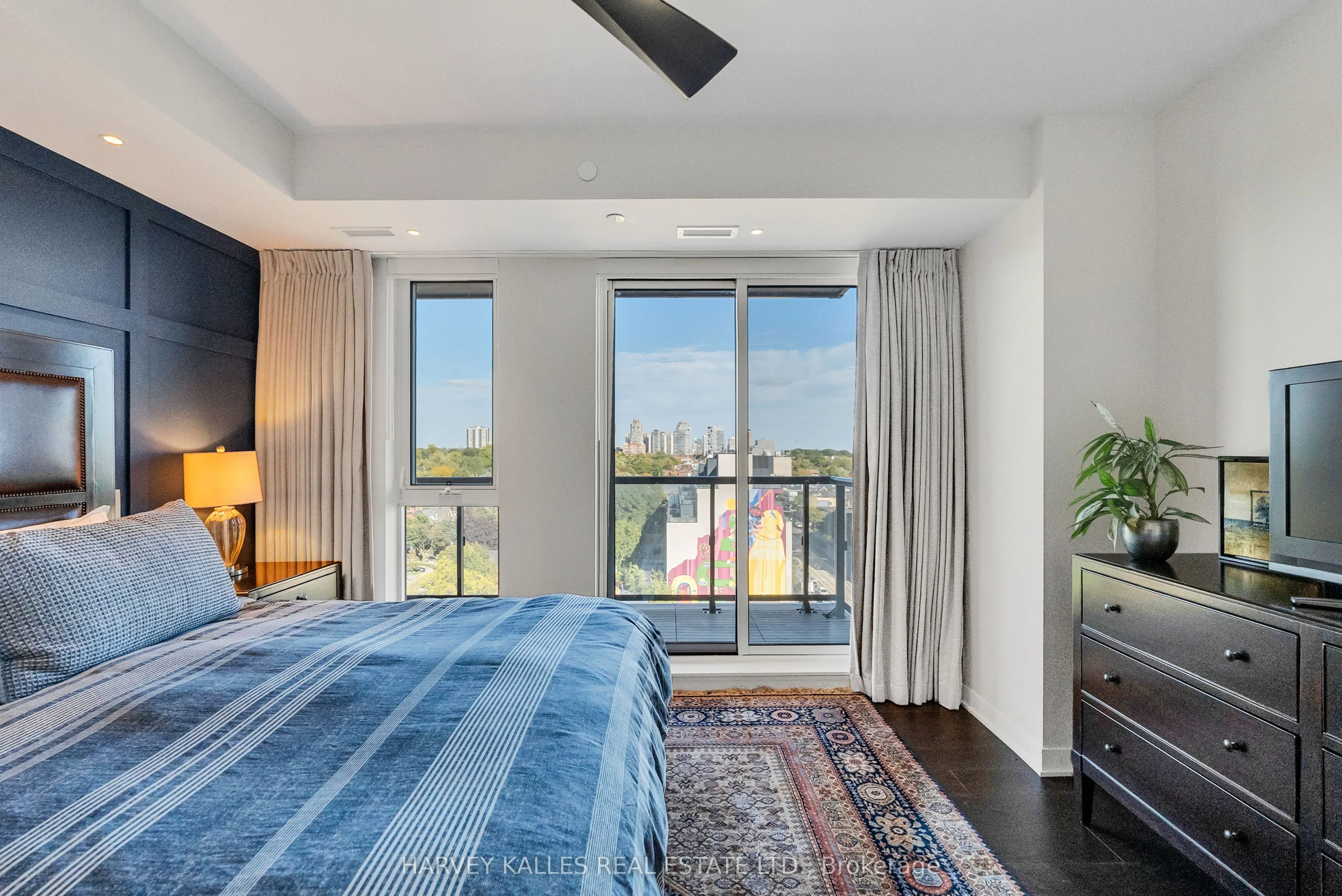 185 Alberta Avenue, #1105