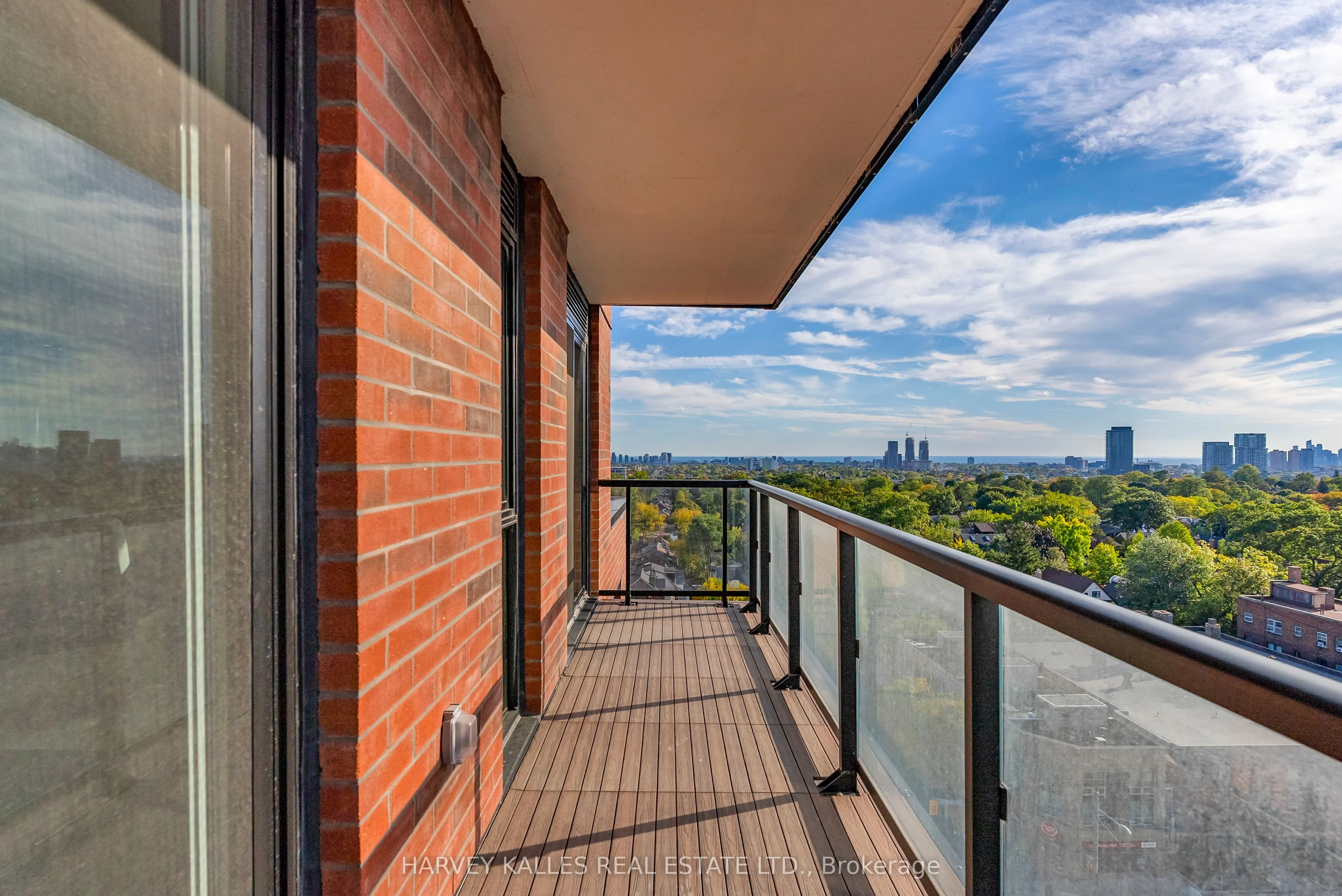 185 Alberta Avenue, #1105