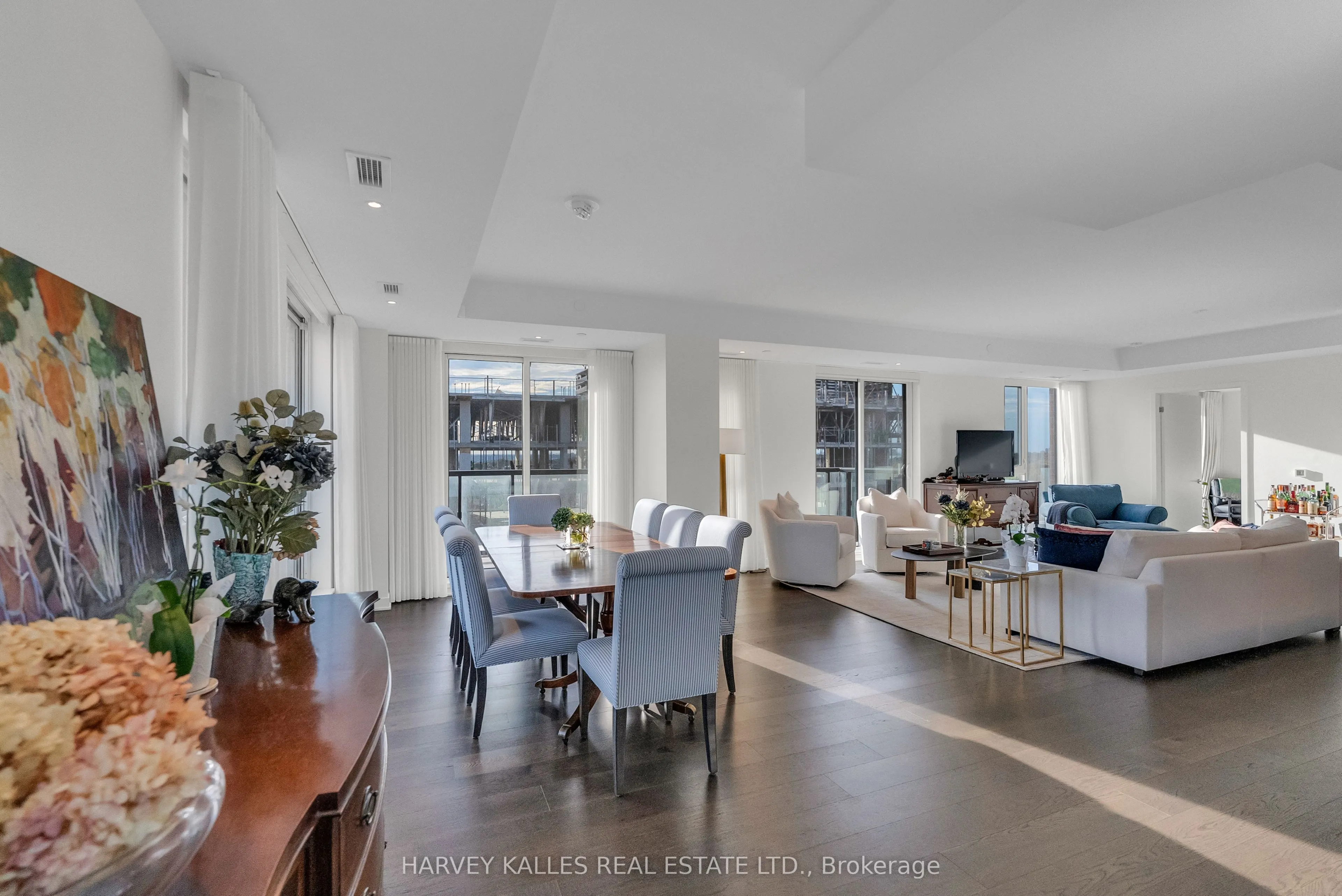 185 Alberta Avenue, #1105