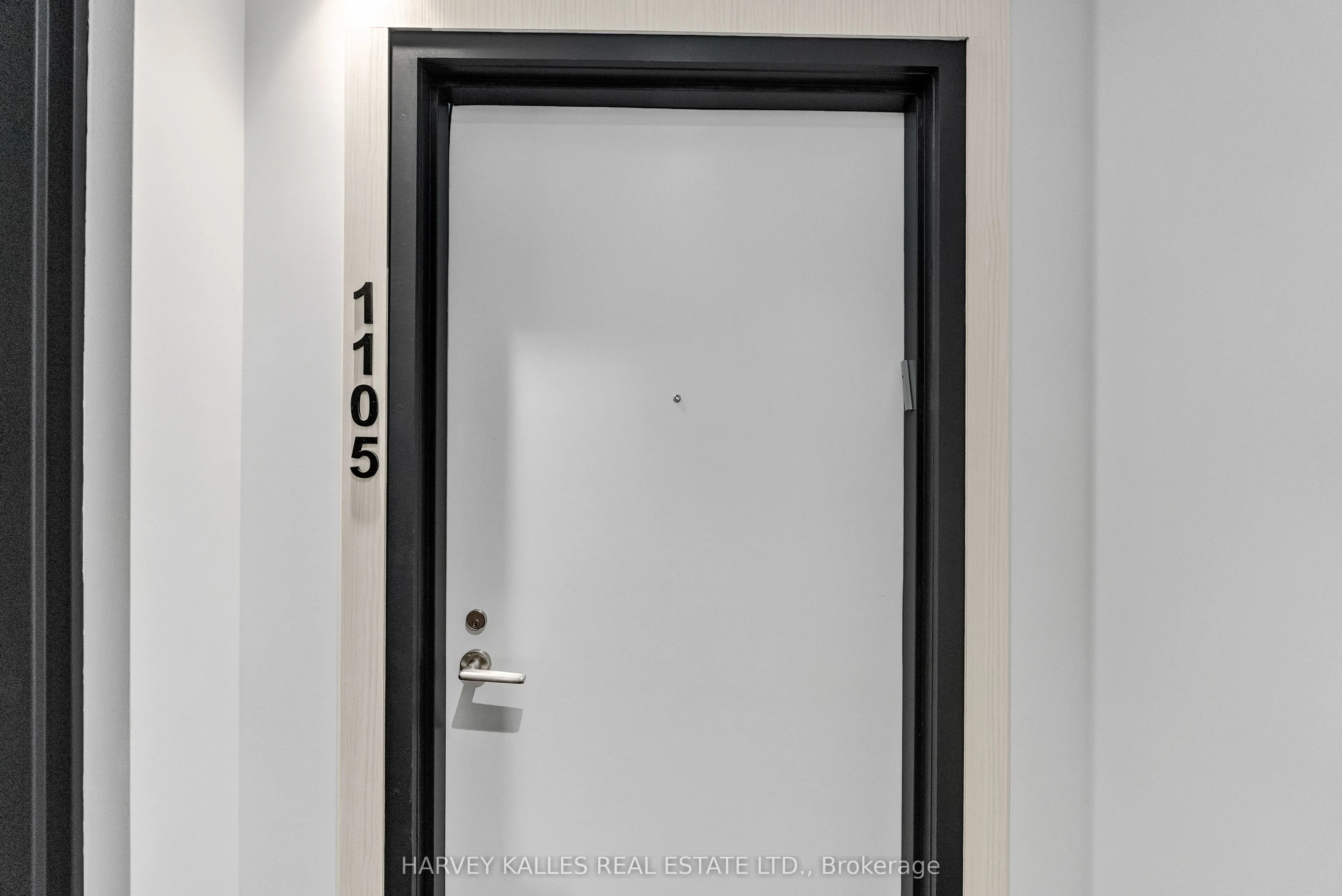 185 Alberta Avenue, #1105