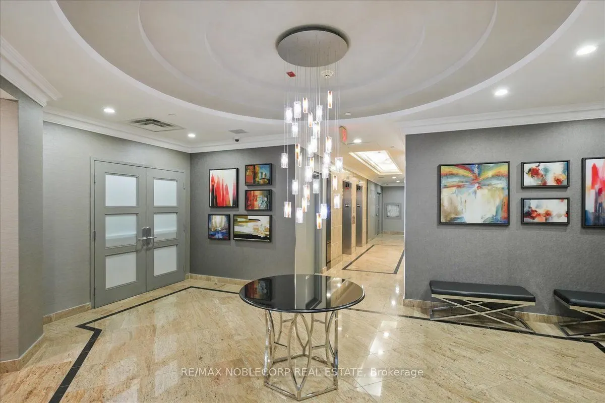 60 St.Clair Avenue W, #1001