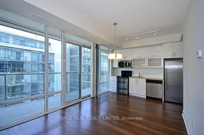 90 Stadium Road, #731