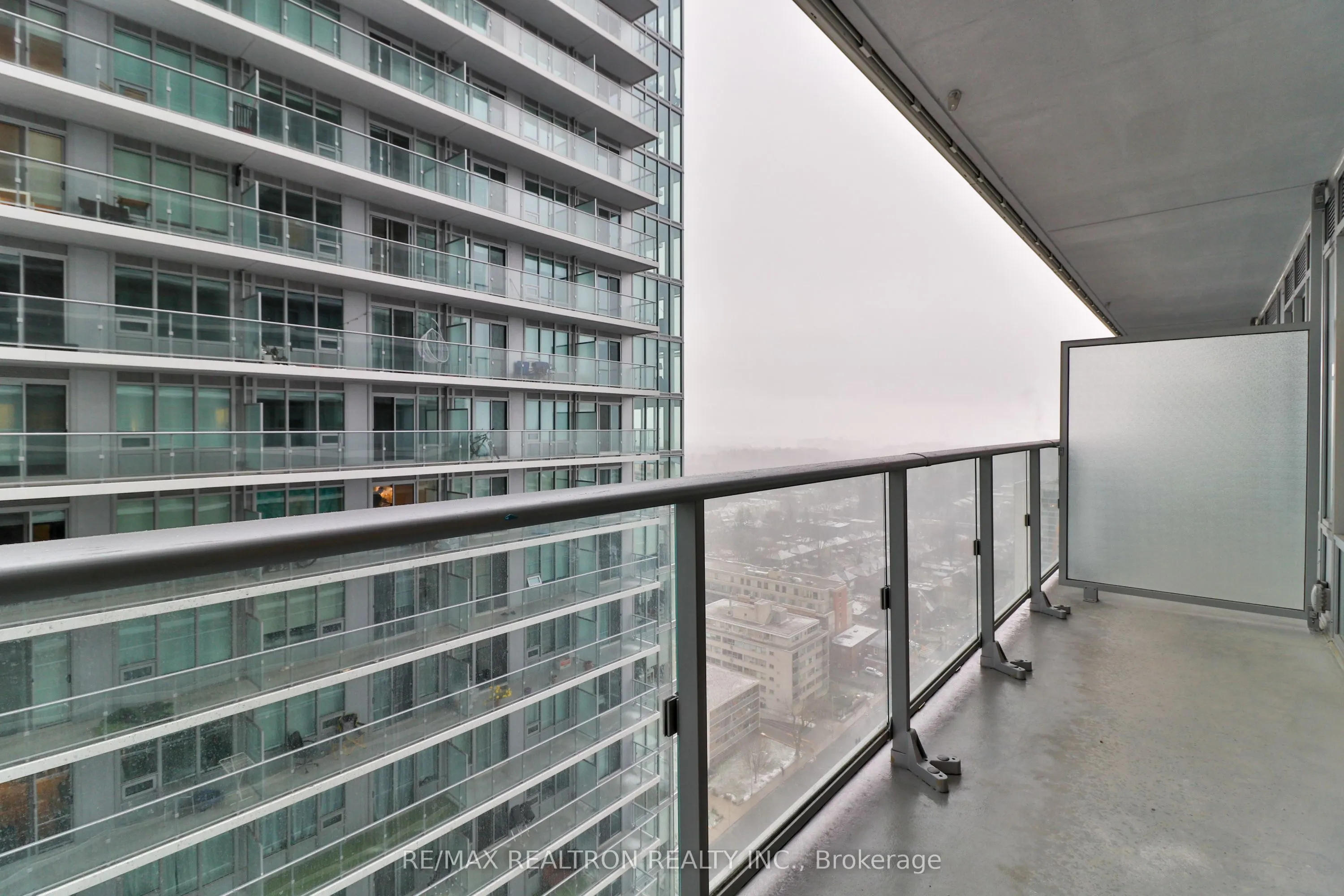 195 Redpath Avenue, #2216