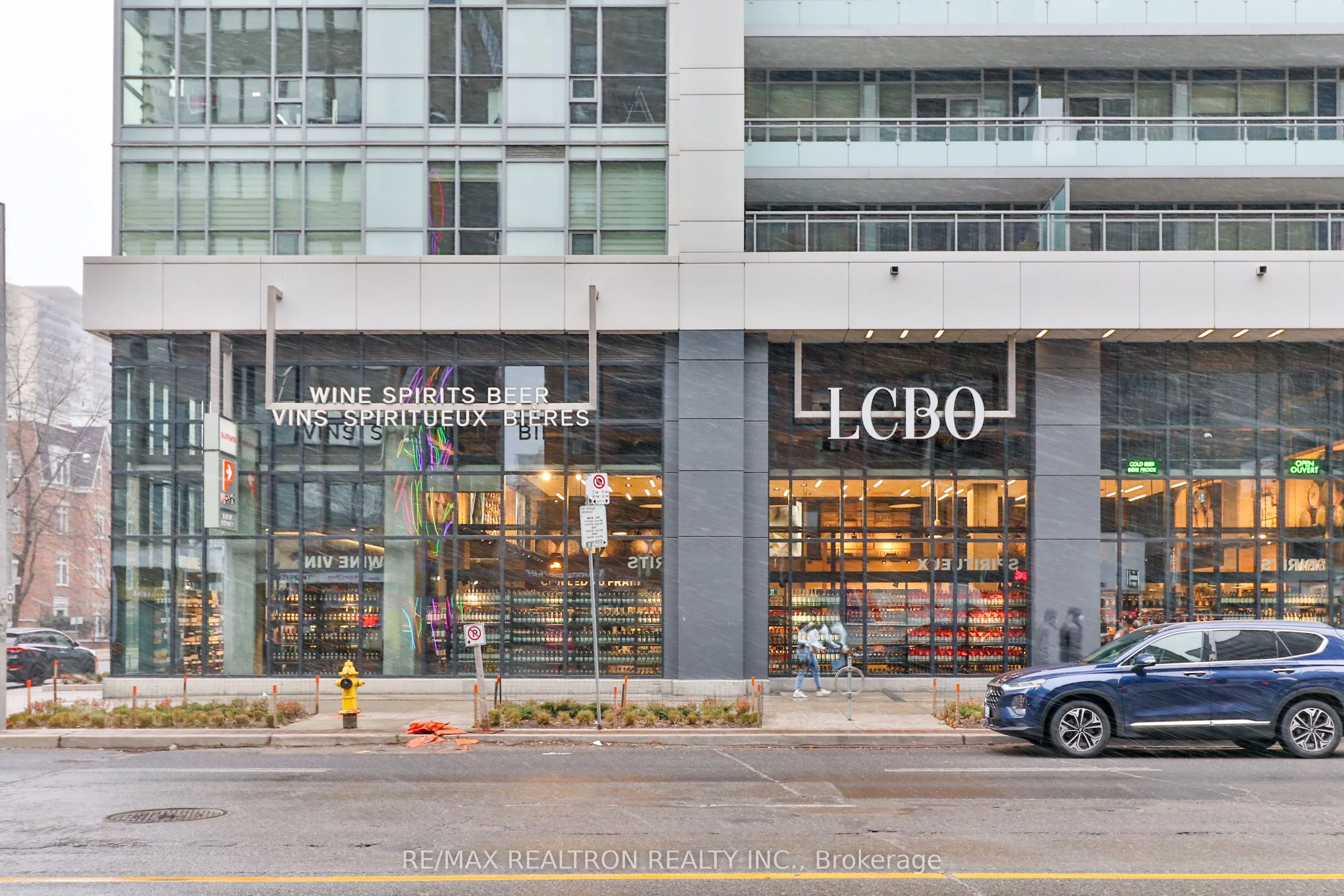 195 Redpath Avenue, #2216