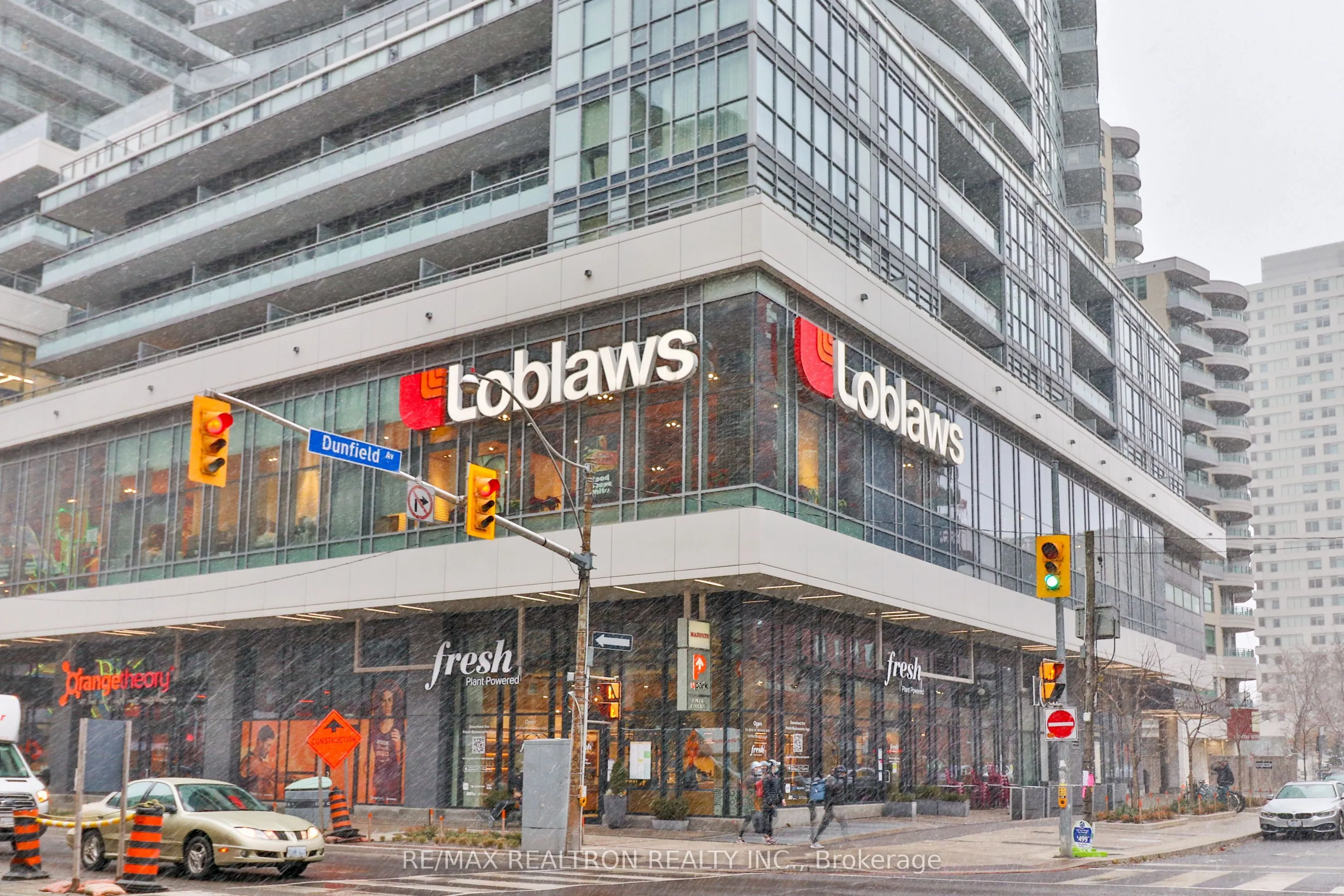 195 Redpath Avenue, #2216